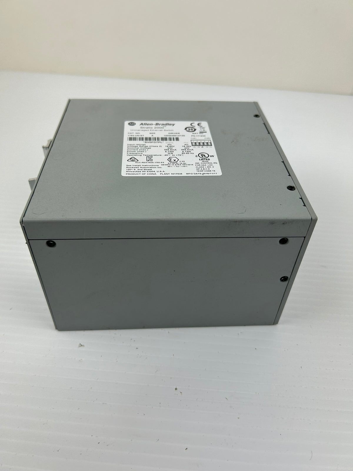 Allen Bradley 1783-US16T Stratix 2000 Unmanaged Ethernet Switch Series A