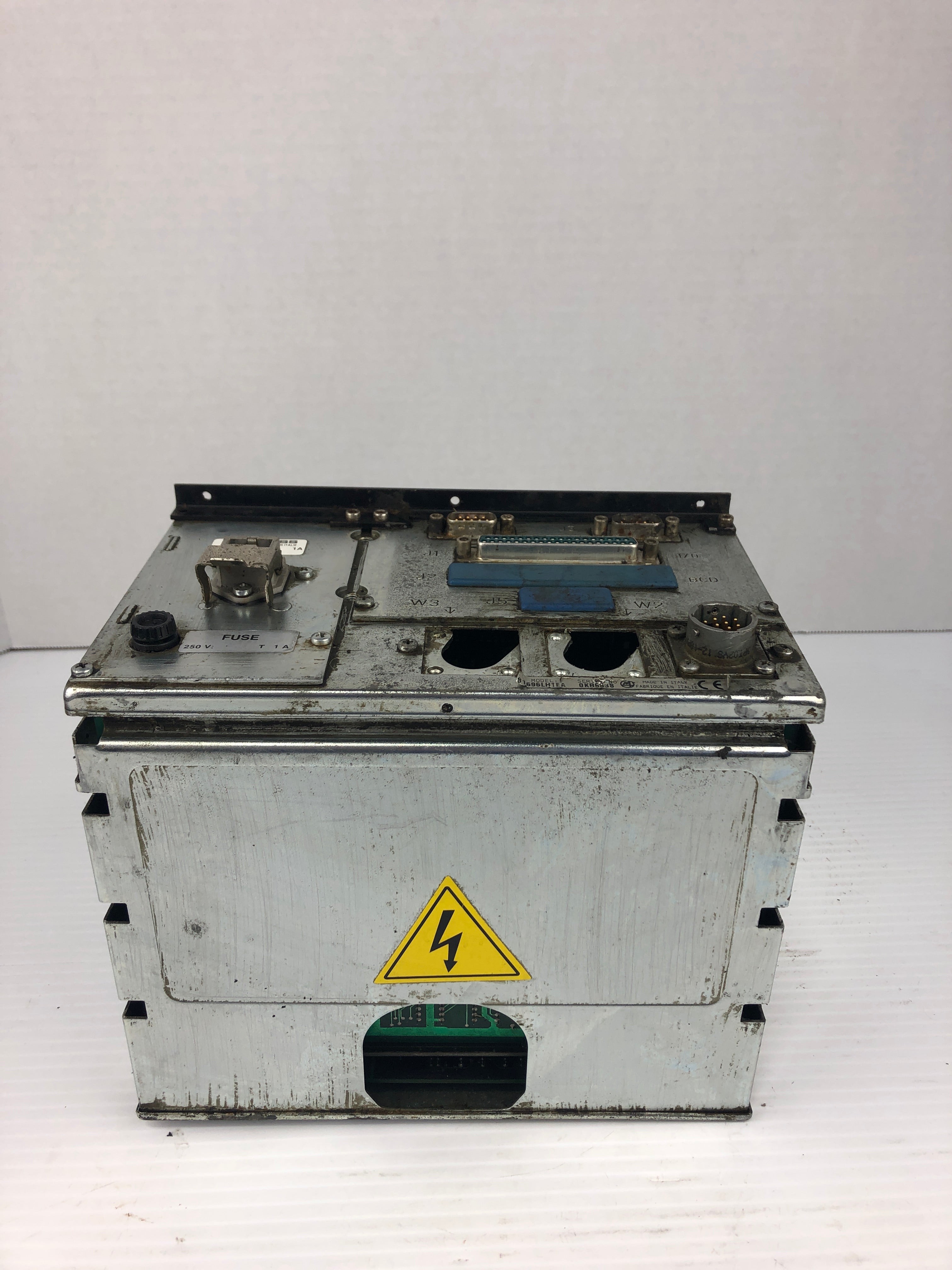 Marposs E3 81696LH1EA Probe Amplifier Controller 100-240V 1A 50/60Hz