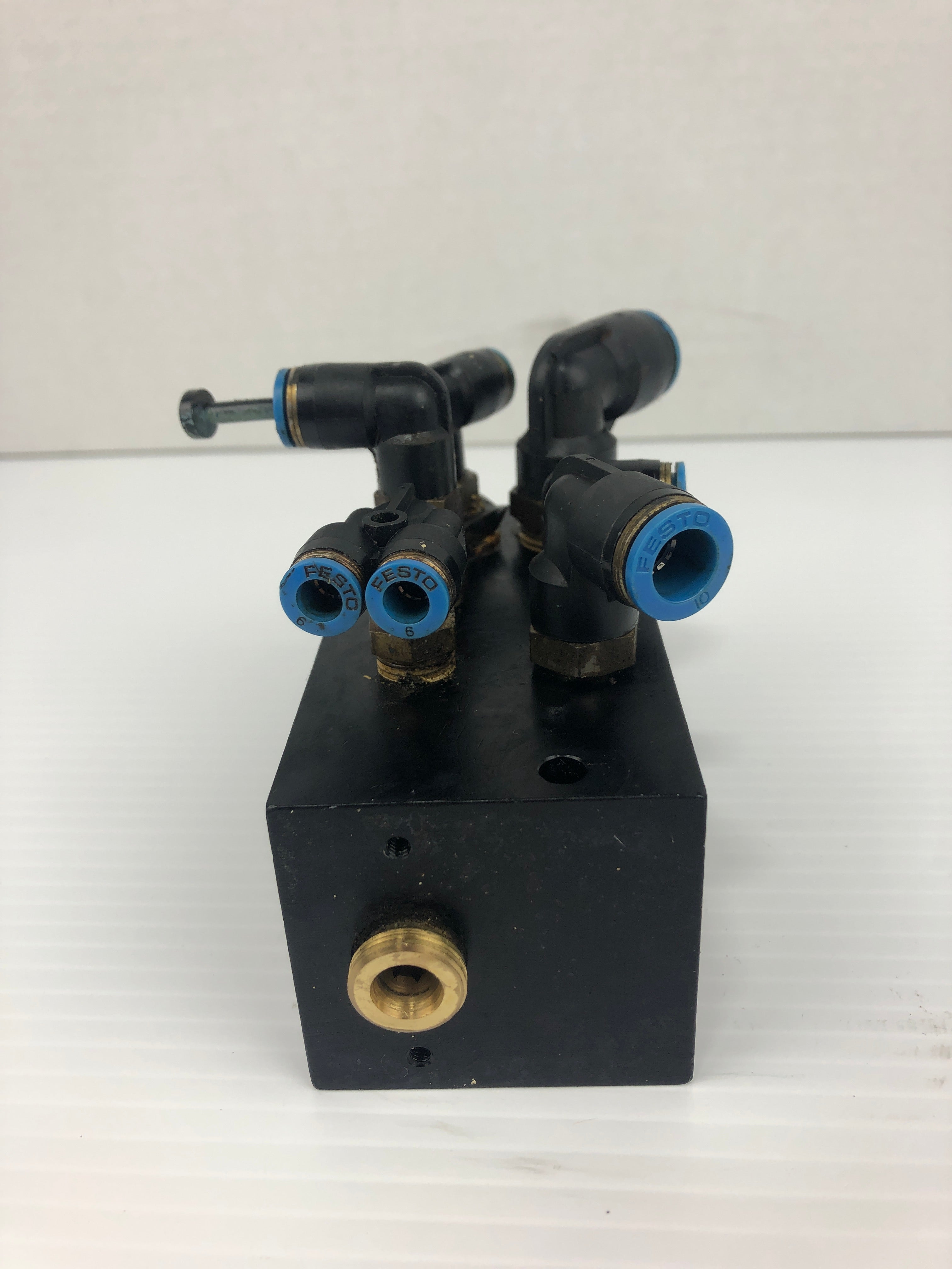 Festo LFR-D-MIDI-SA-27193 Pneumatic Filter Regulator 175 PSI 12 bar 187580