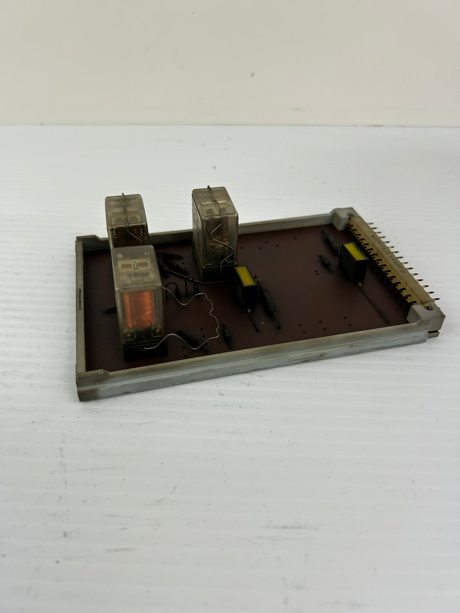 Barmag Electronic E39/00 Circuit Board with 3 Relays