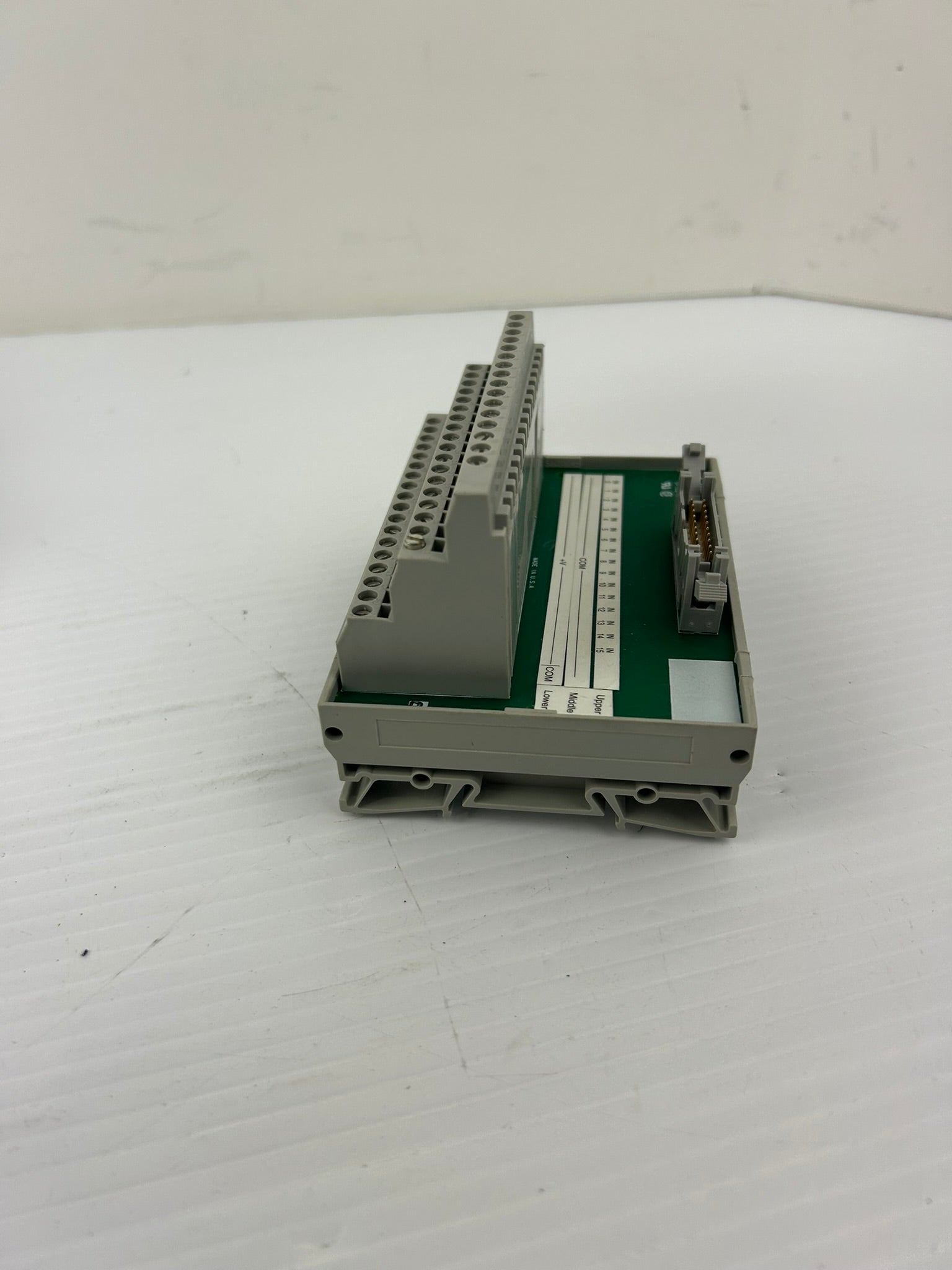 Allen Bradley 1492-IFM20F-3 Digital Input Breakout Module Series B