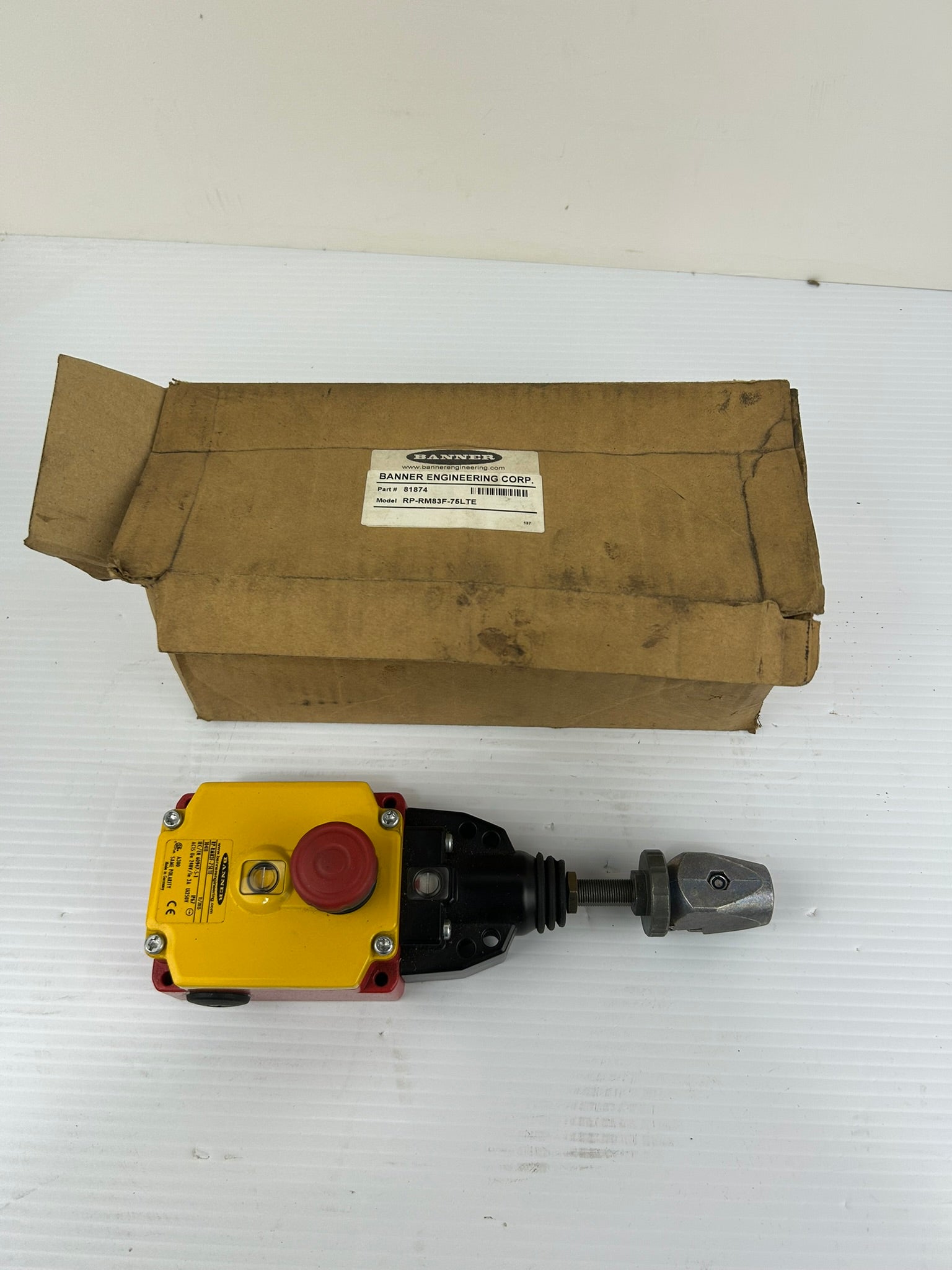 Banner RP-RM83F-75LTE Rope Pull Emergency Stop Safety Switch 81874