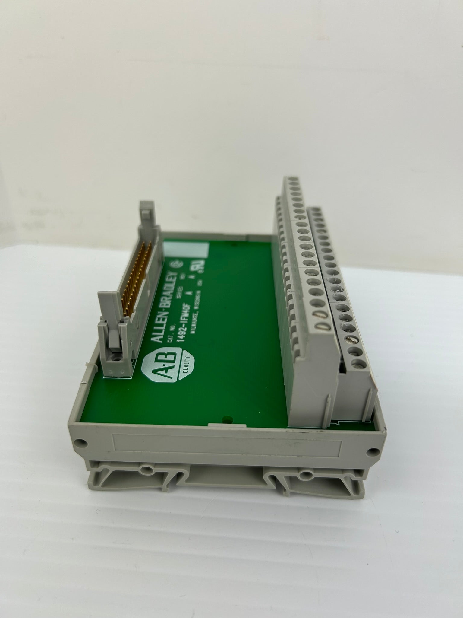 Allen-Bradley 1492-IFM40F Interface Module Series A Rev A - Lot of 2