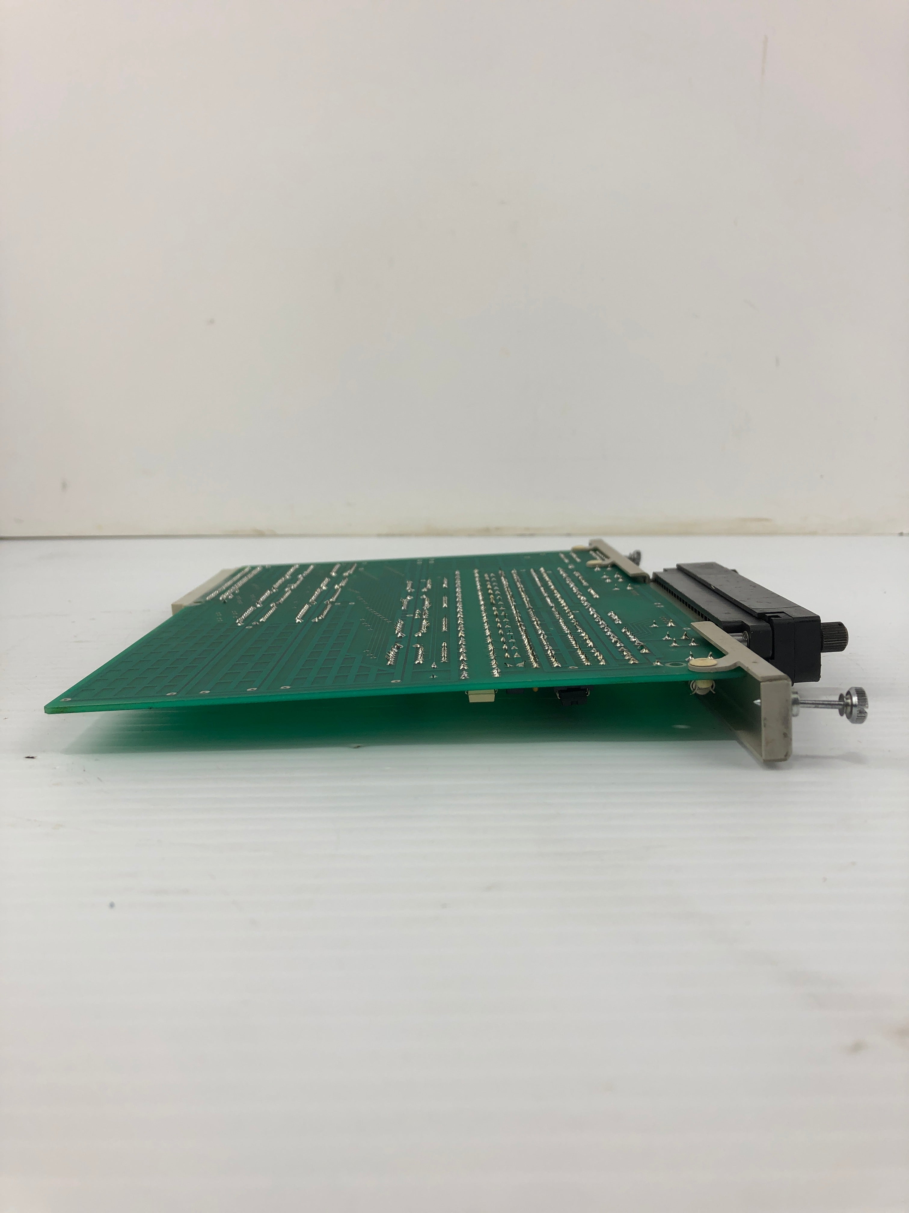 Microtek Controls Inc. LVDC505-16OUT LVDC/TTL Output Module