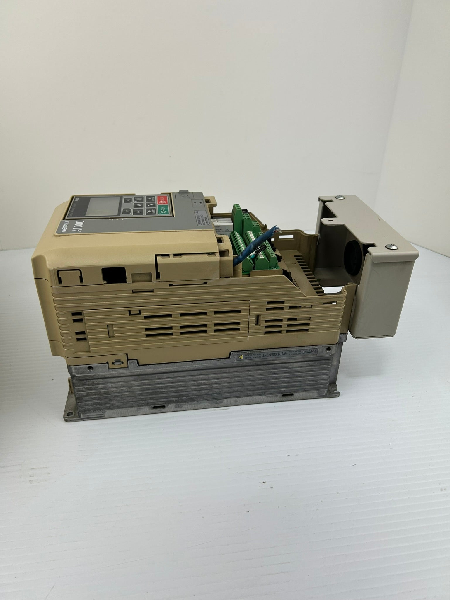 Yaskawa Electric CIMR-AU4A0011FAA AC Industrial Drive A1000 Rev E