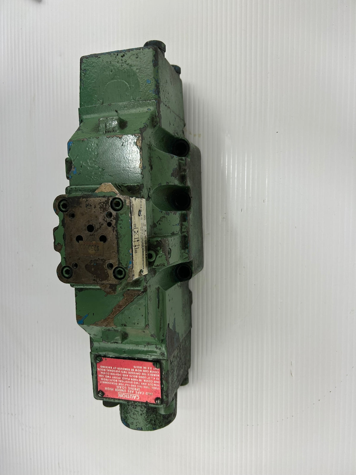 Vickers DG4V 3 2A W E 10 Directional Valve