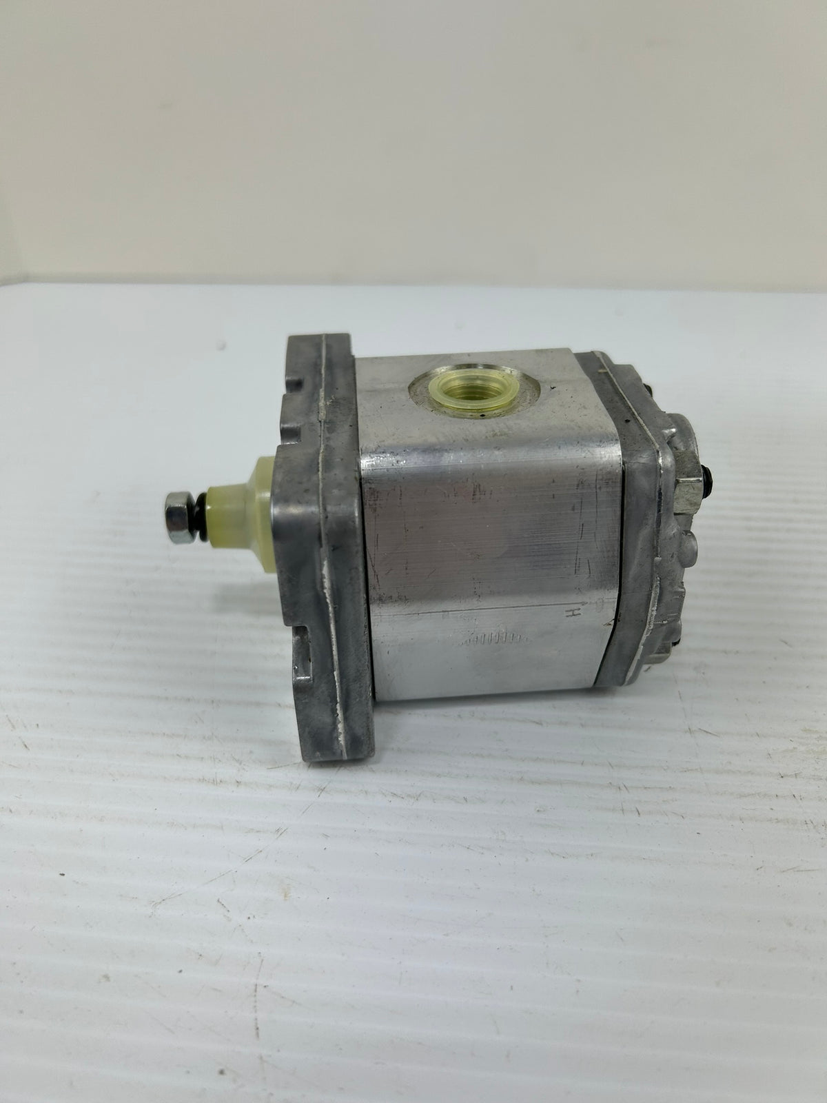 Marzocchi 105806652 Gear Pump 1P D 7,5 GAS