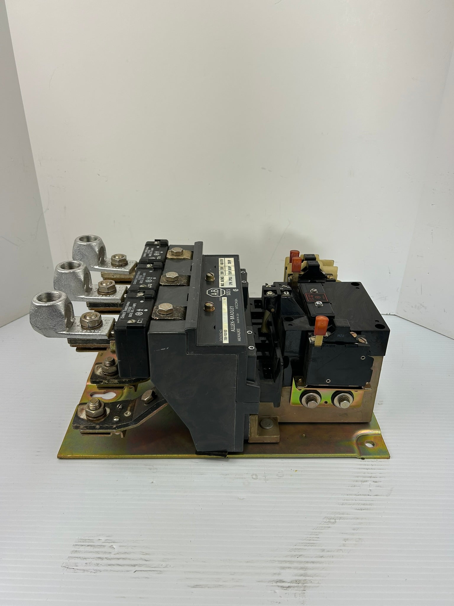 Allen Bradley 709-F0D103 Size 5 Starter Series K 3 Phase 3 Pole
