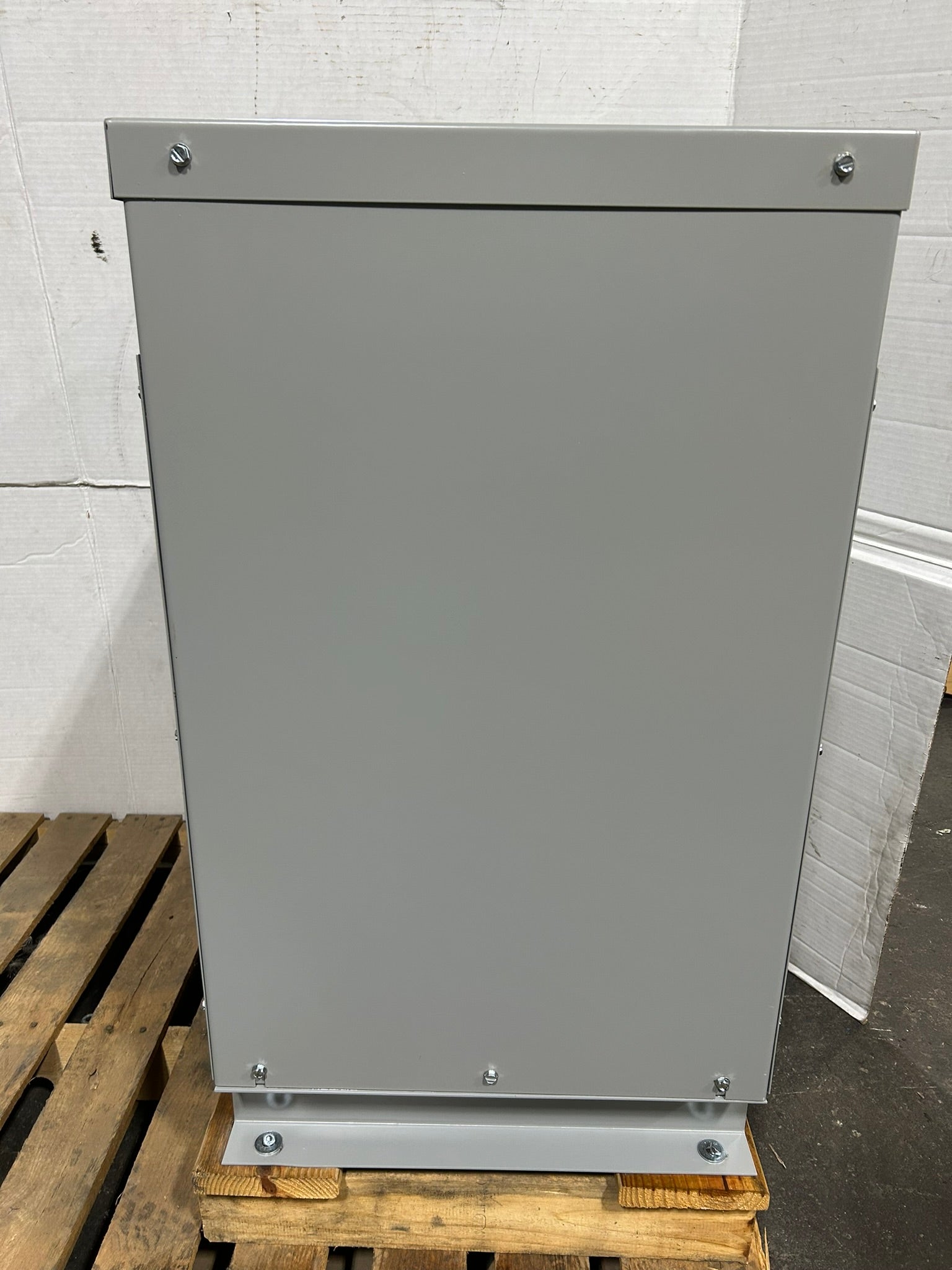 Federal Pacific 36B Dry Type Transformer FH27CEMD-T-D Class AA 460V 27kVA 3PH