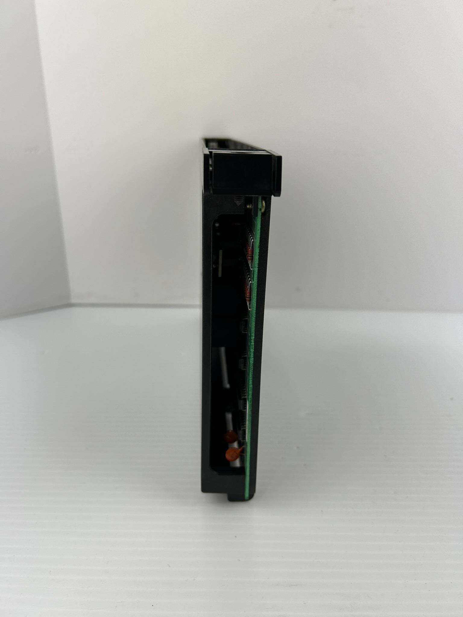 Reliance Electric 57C402 AC/DC Low Output Module 16CH 0-57402-E J-3624-1