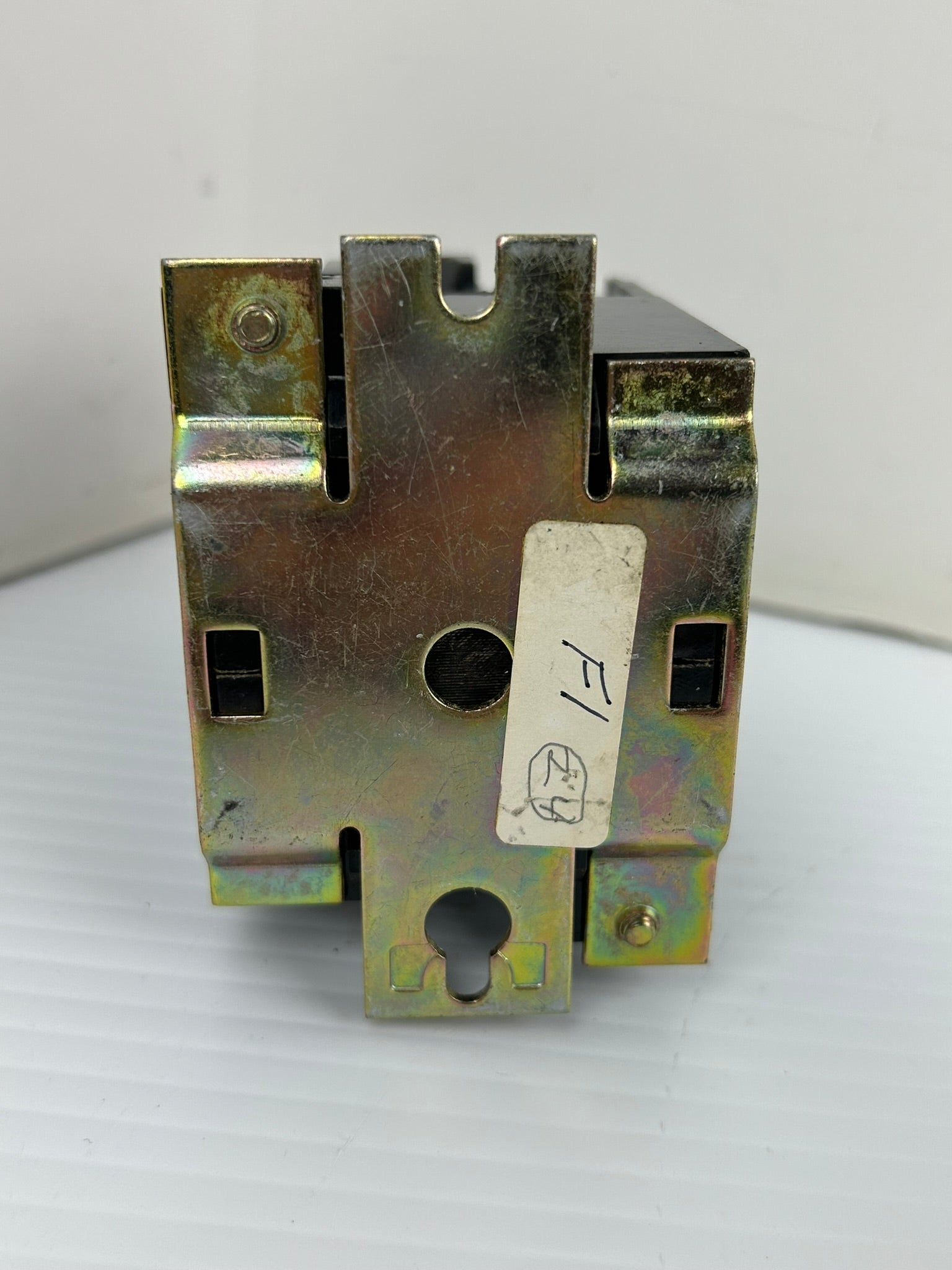 General Electric CR120B 000** Industrial Relay Series A 600V