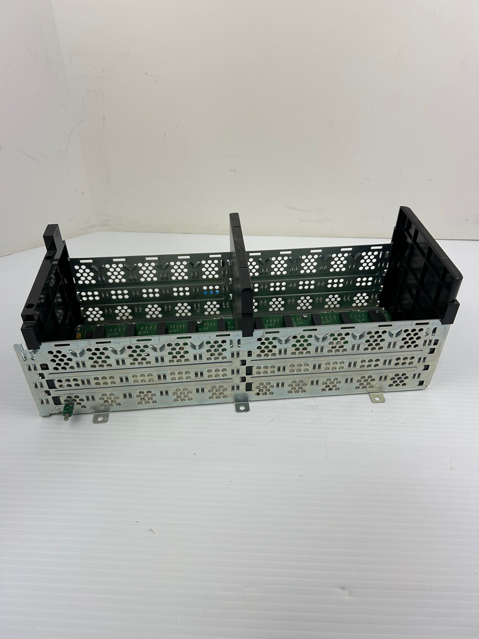 Allen Bradley 1756-A10 ControlLogix 10 Slot Chassis PLC Rack Series B PARTS ONLY