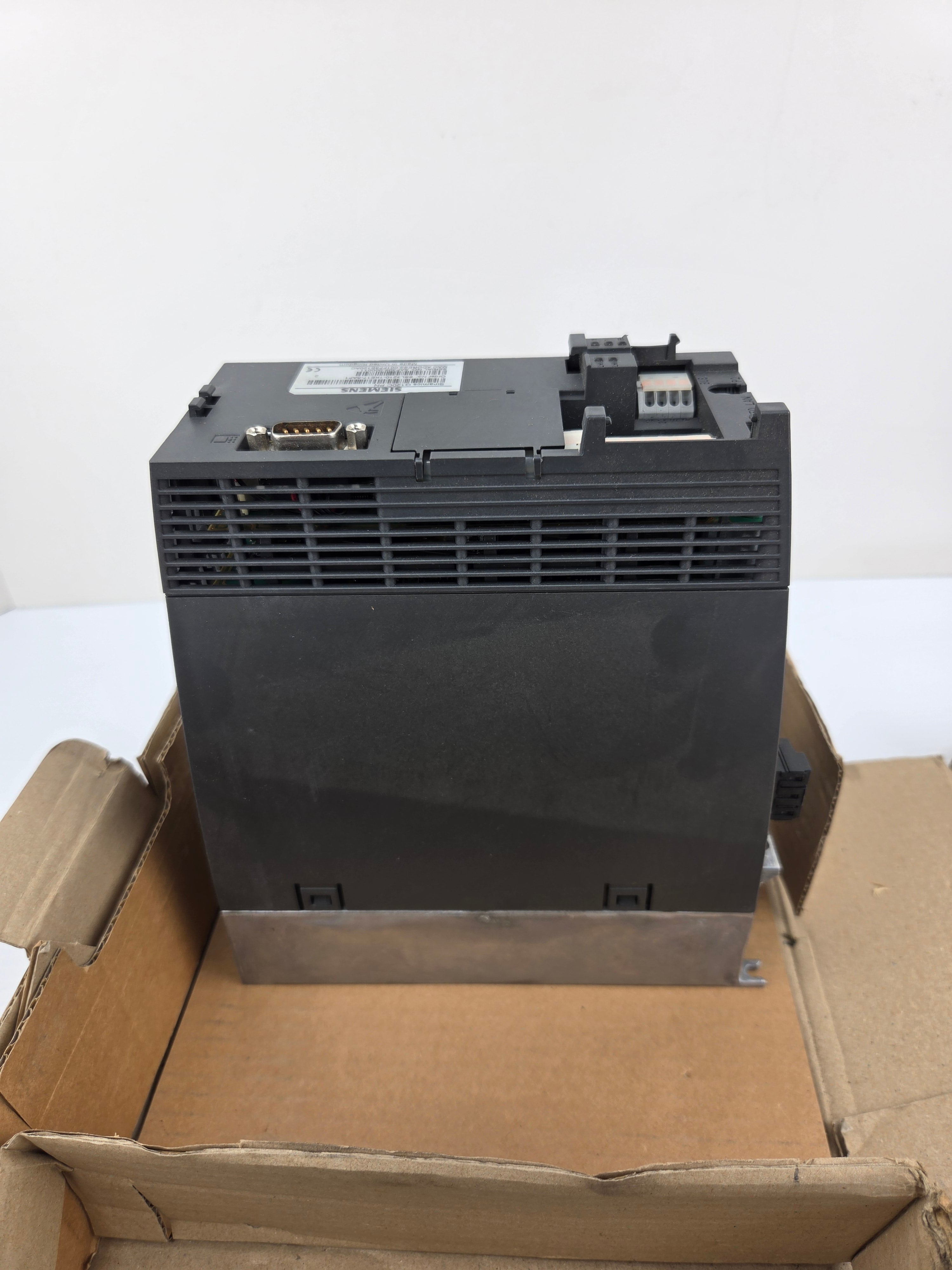 Siemens Sinamics G120C 6SL3210-1KE17-5AF1 Inverter Drive