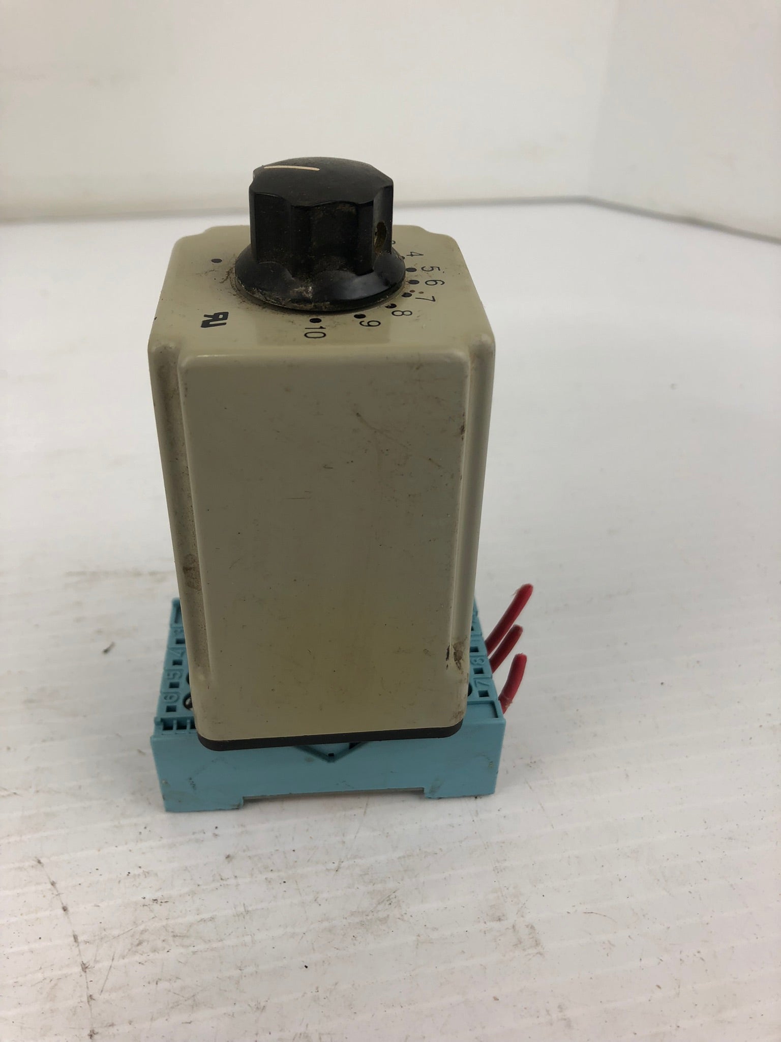 Signaline 332-120V-10S Interval Timer