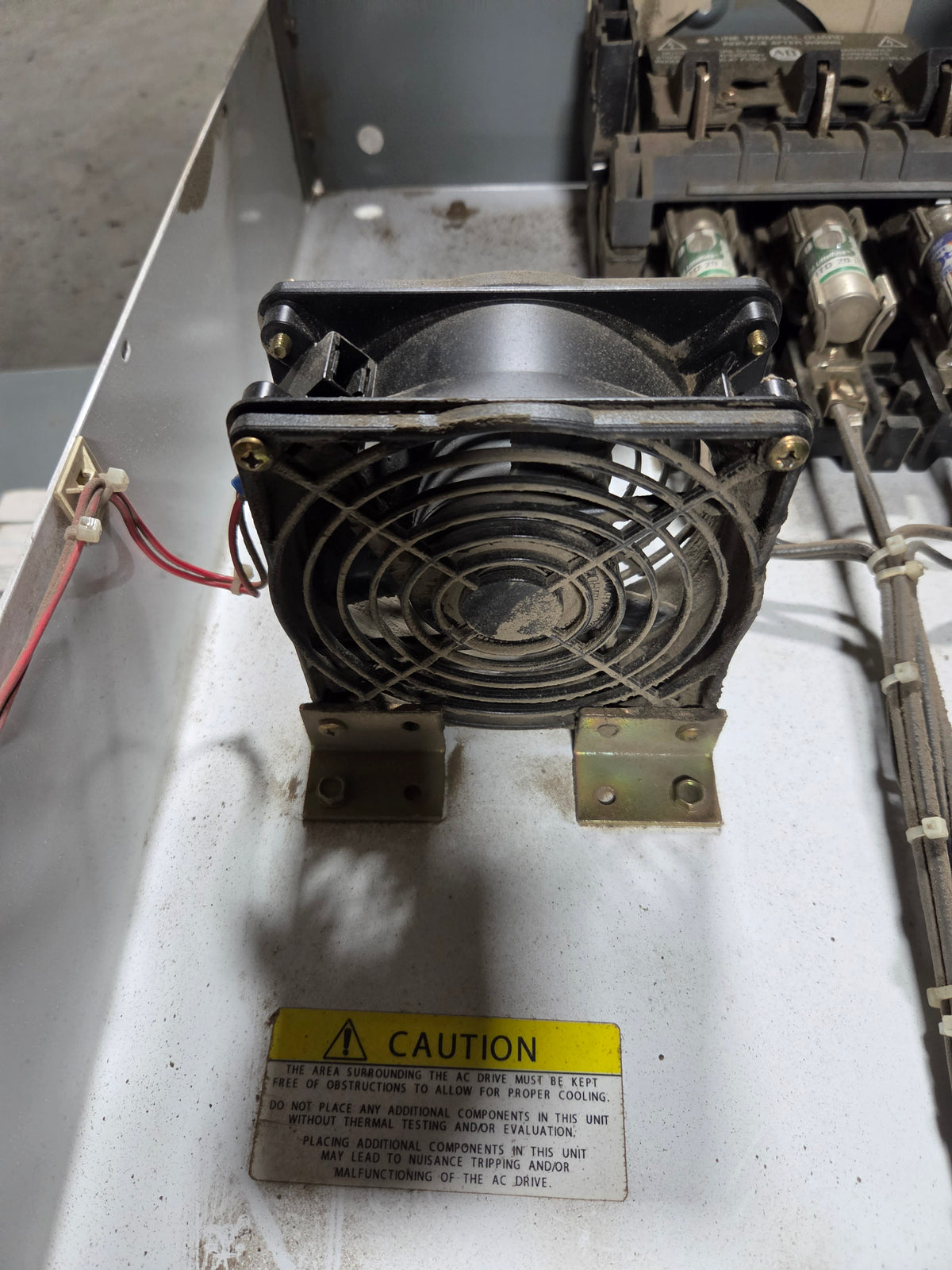 Allen Bradley 2162 MCC Bucket PowerFlex VFD 7.5HP 3PH Centerline 2100 w/ Door