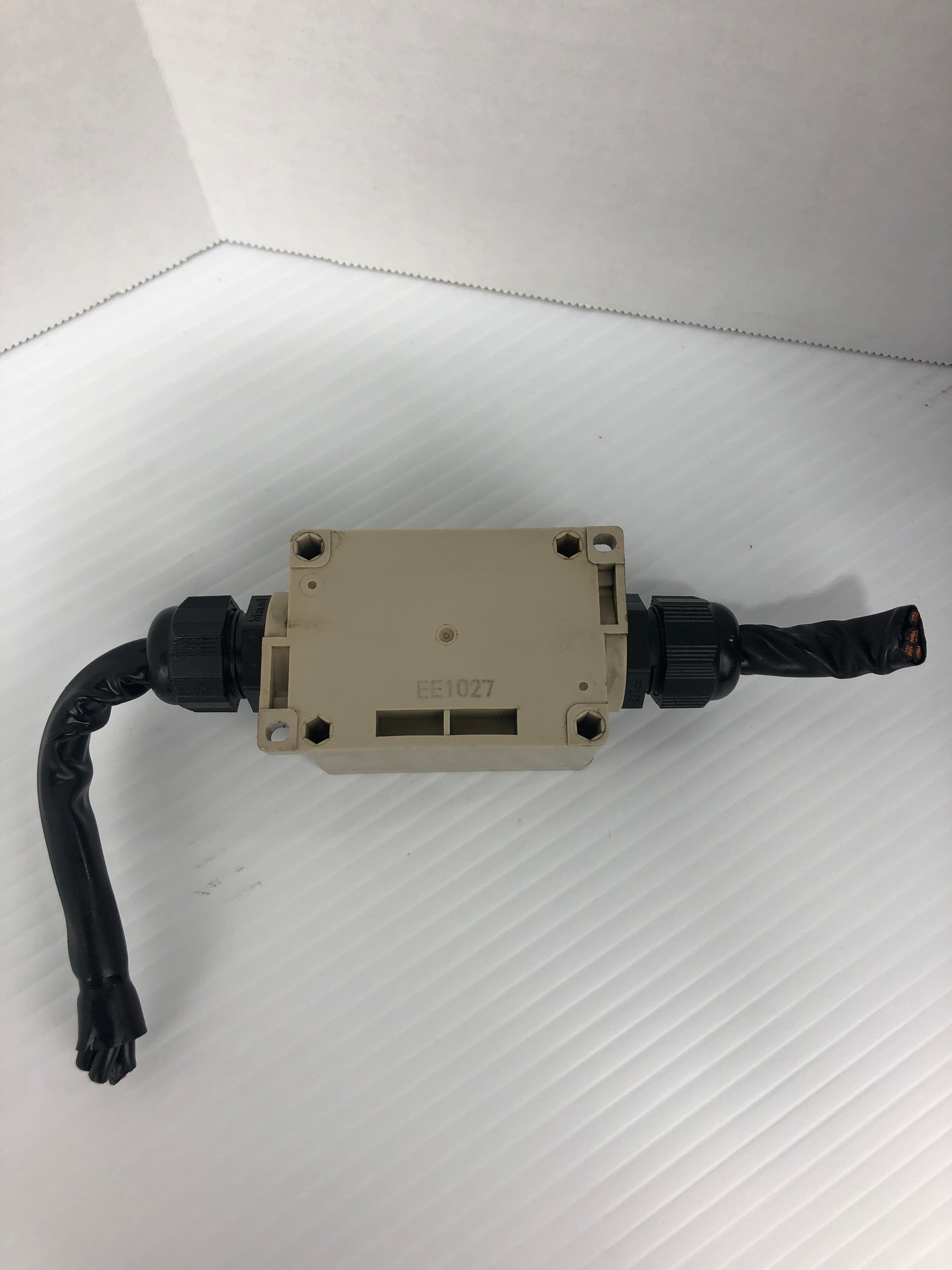 Togi BOXTM-401 Relay Control Box 600V 20A 72mm x 42mm