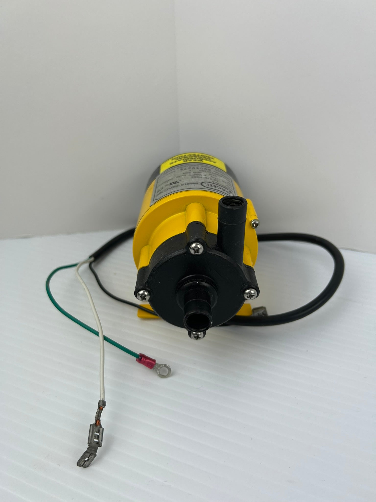 Pacer X10 Magnetic Coupled Pump 1/150HP 3450RPM 1PH 115V 0.22A 1/2" x 1/2" Hose