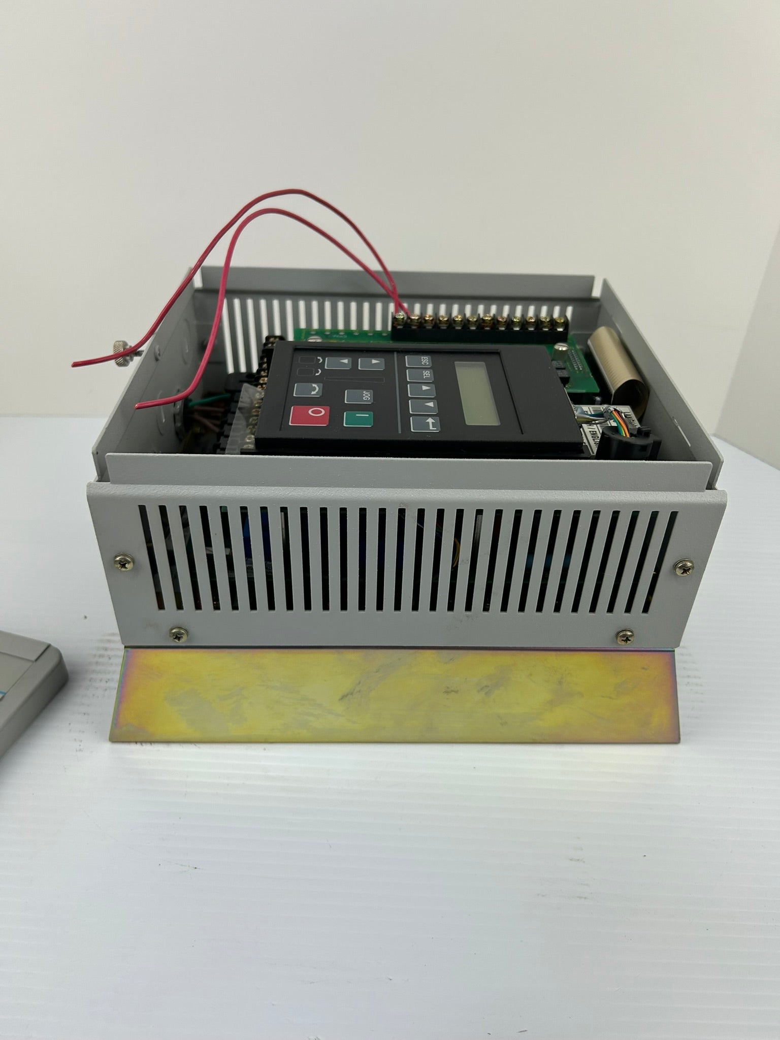 Allen Bradley 1336S-BRF20-AA-EN4-HA2-L4 AC Drive Series D