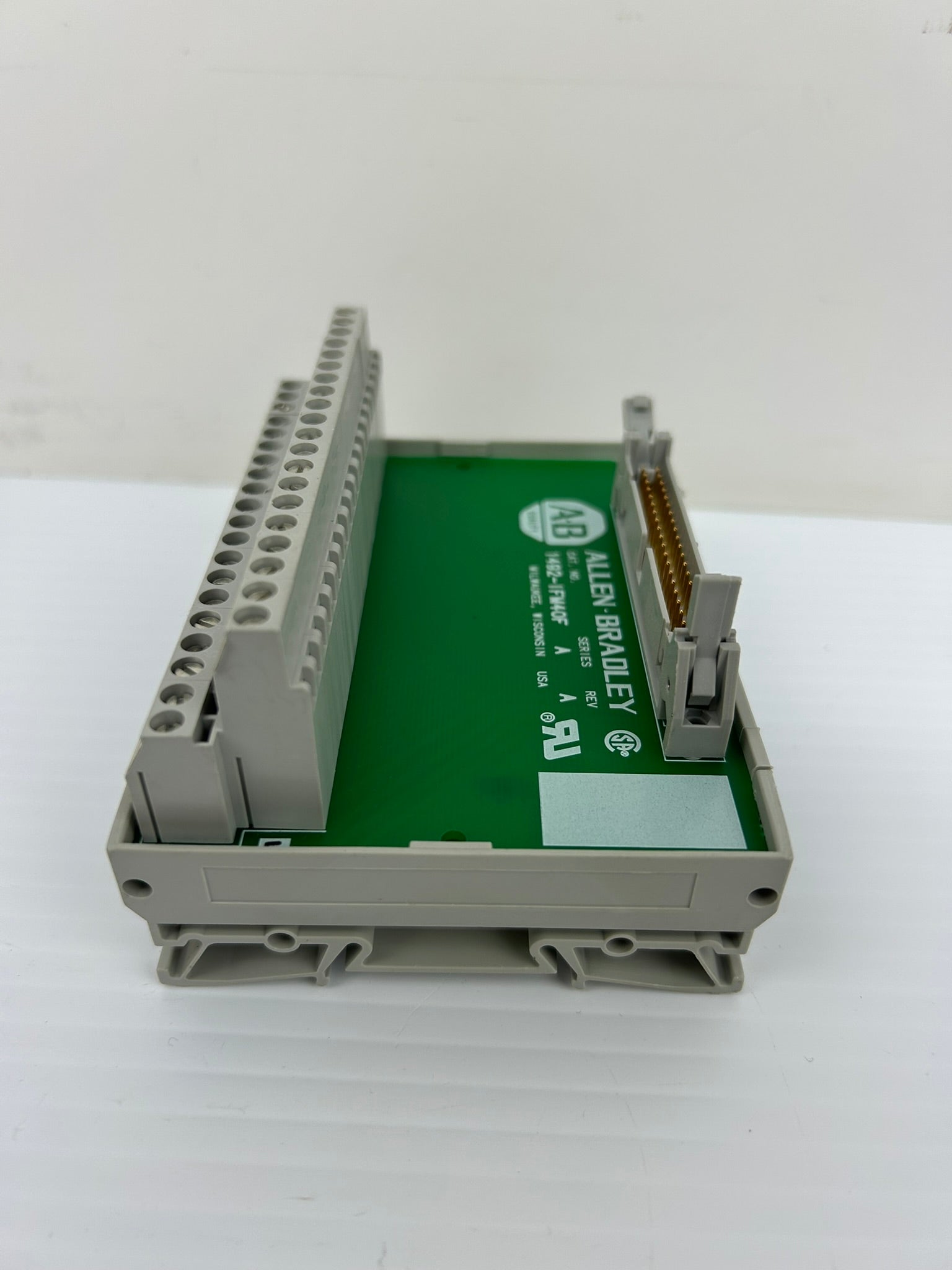 Allen-Bradley 1492-IFM40F Interface Module Series A Rev A - Lot of 2