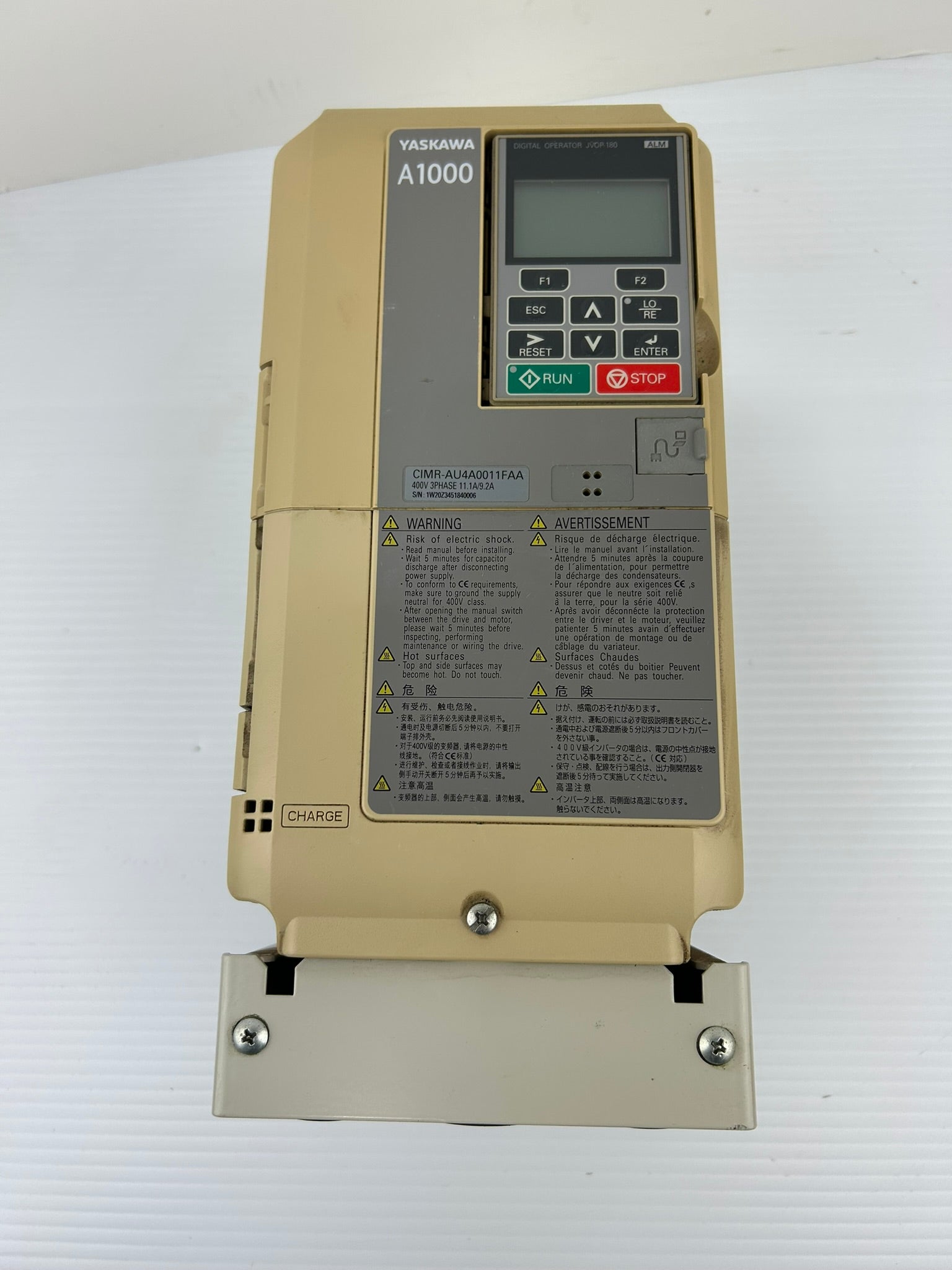 Yaskawa Electric CIMR-AU4A0011FAA Industrial AC Drive Rev E