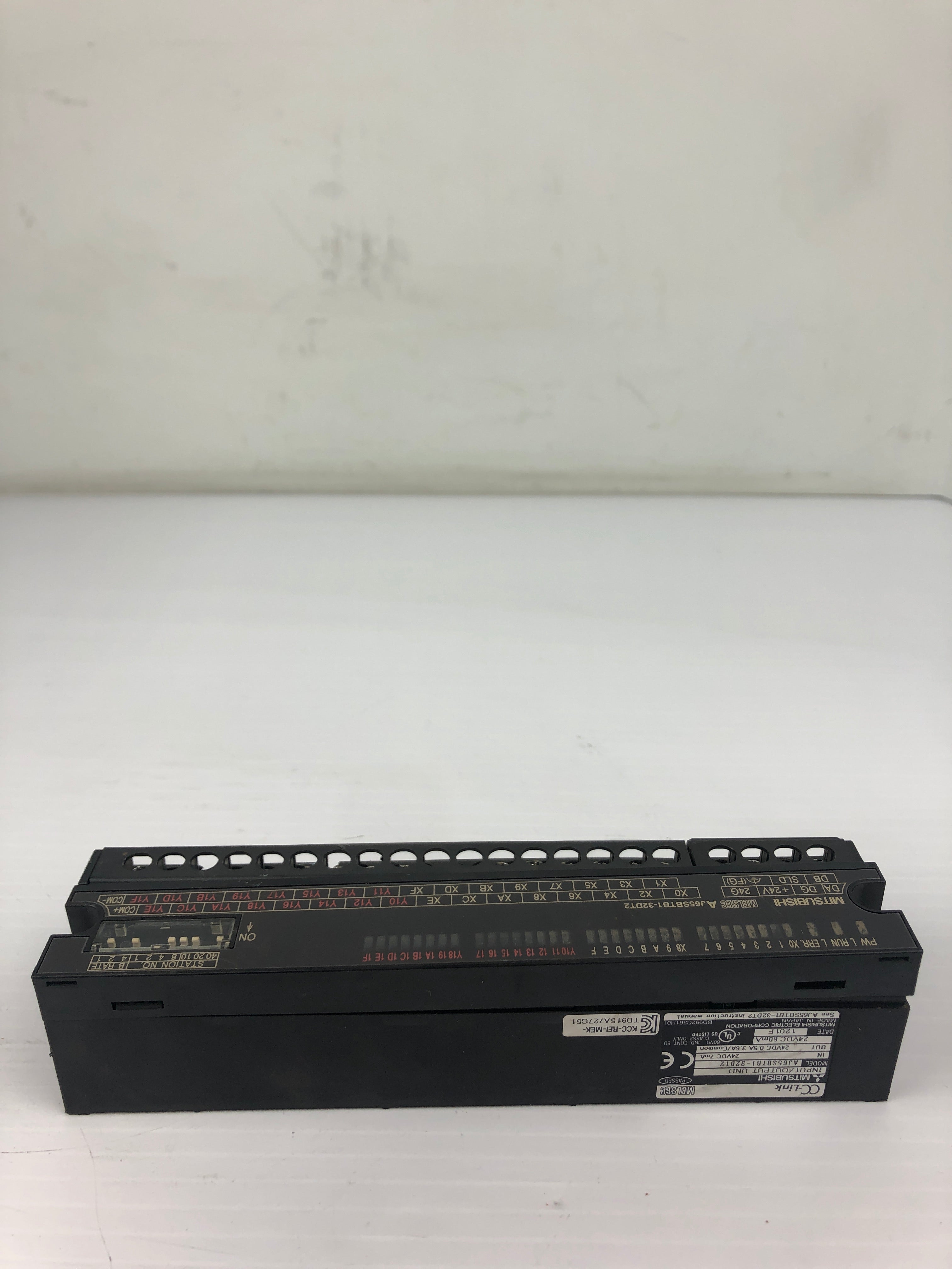 Mitsubishi AJ65SBTB1-32DT2 Input Output Unit 24VDC 7mA