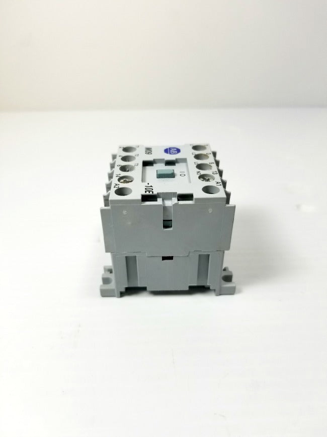 Allen-Bradley 100-MO9NZ*3 Series A Contactor