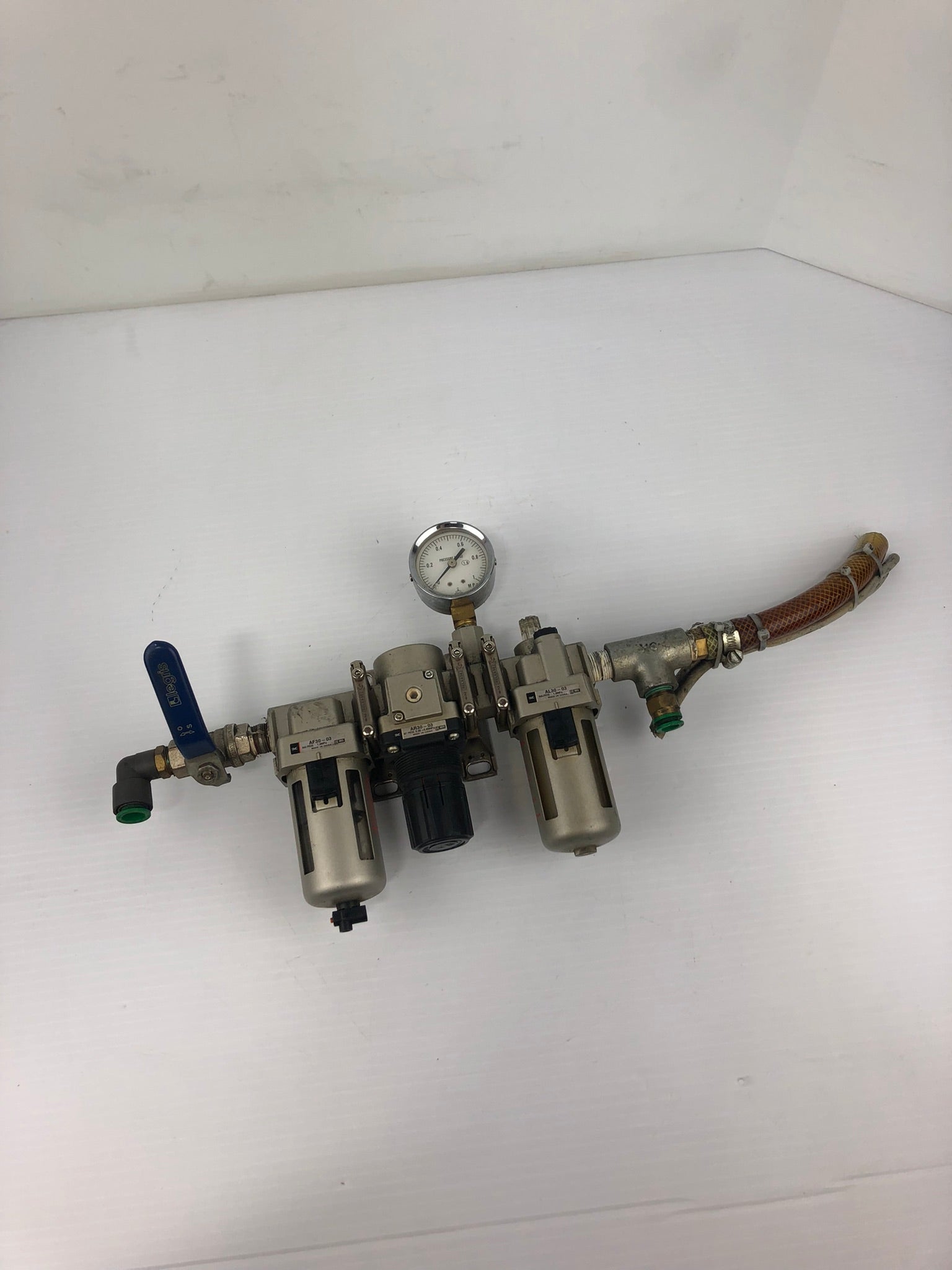 SMC Filter Regulator Assembly AF30-03 AR30-03 AL30-03 AC30-03-X2121