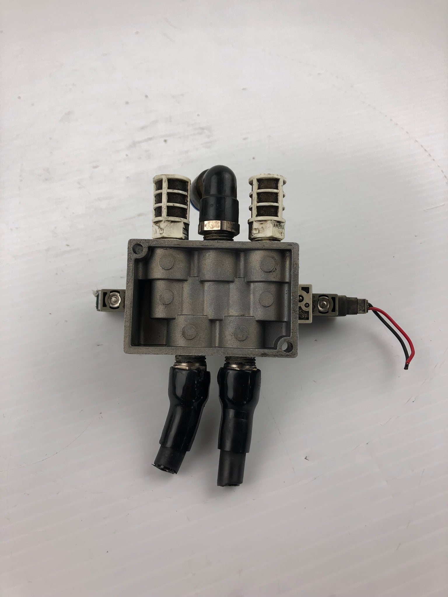 SMC Valve Manifold SY7240-5L0Z-02