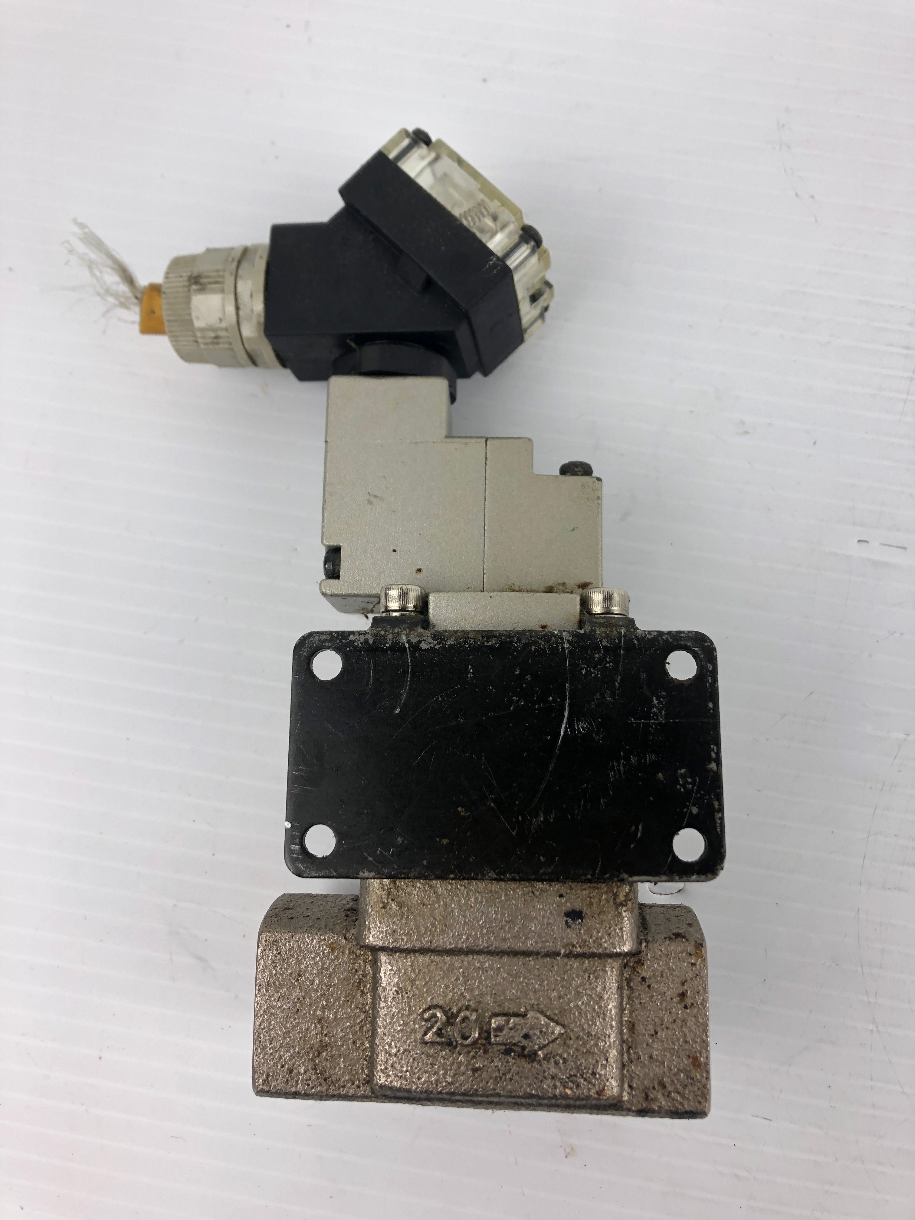 SMC VO307-1DZ Solenoid Valve with Process Valve 100VAC 50/60 Hz