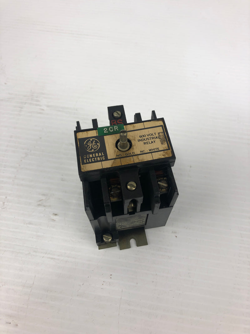 General Electric CR120B020** Industrial Relay Series A