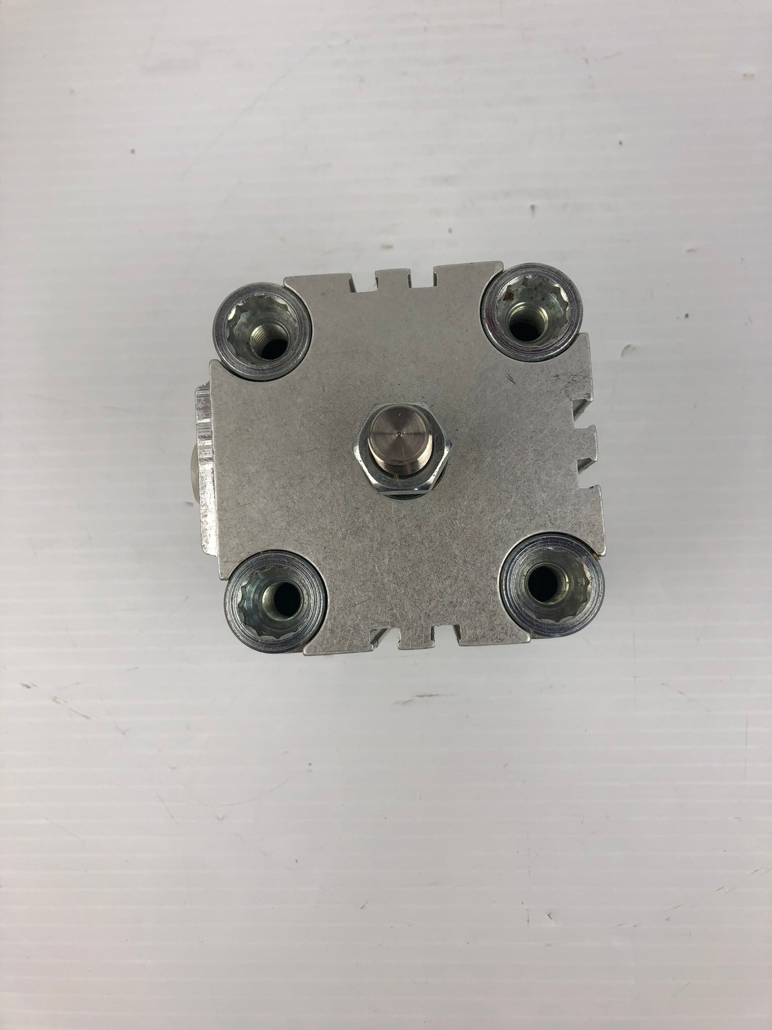 Festo ADVU-2 1/2"-2"-A-P-A Compact Air Cylinder 160577