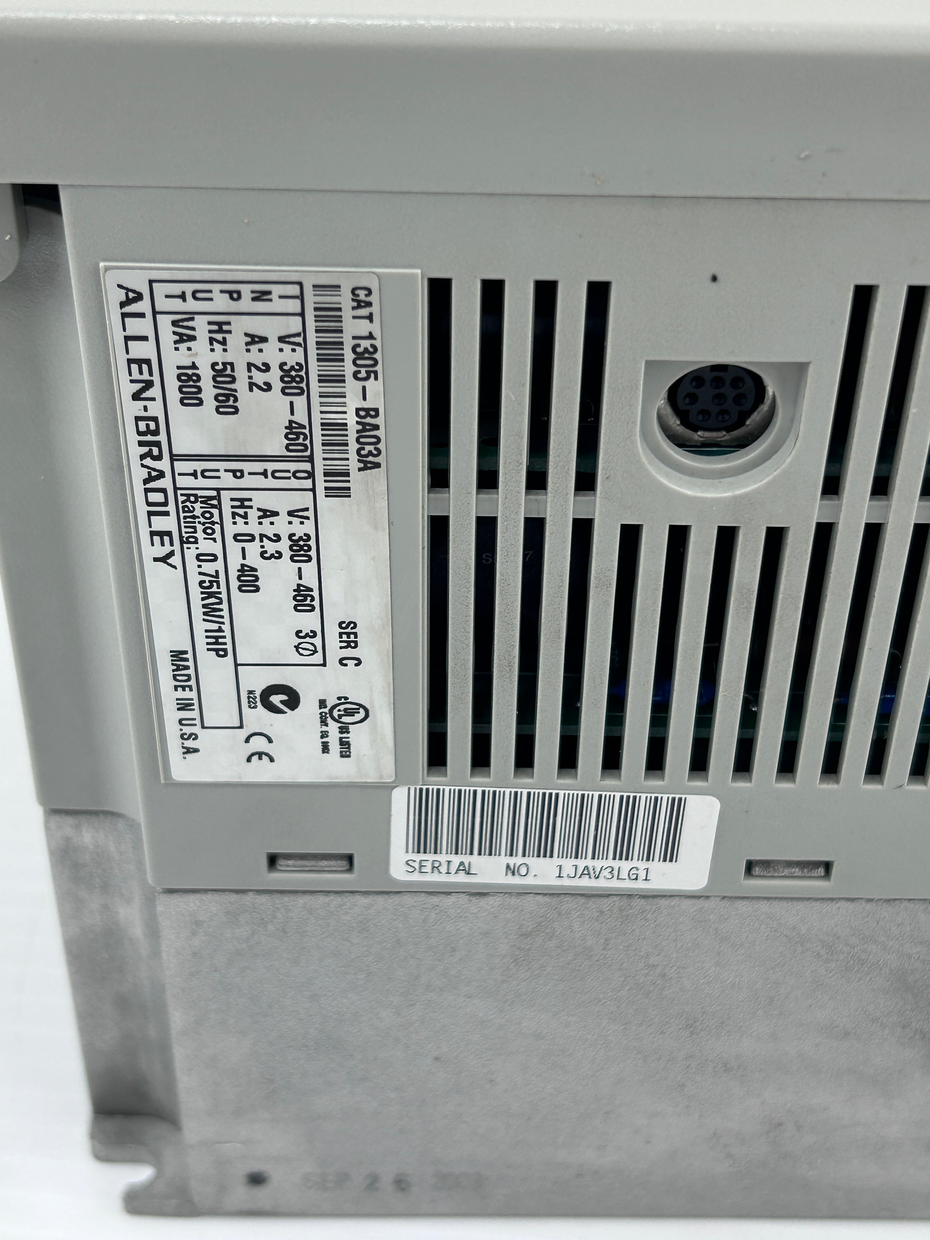 Allen-Bradley 1305-BA03A Adjustable Frequency AC Drive Bulletin 1305 1HP