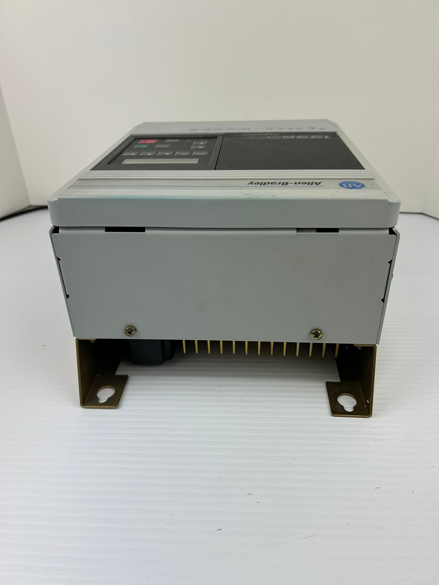 Allen-Bradley 1336S-BRF15-AA-EN4-HA2-L4 Sensorless Vector Drive 1336 Plus Ser E