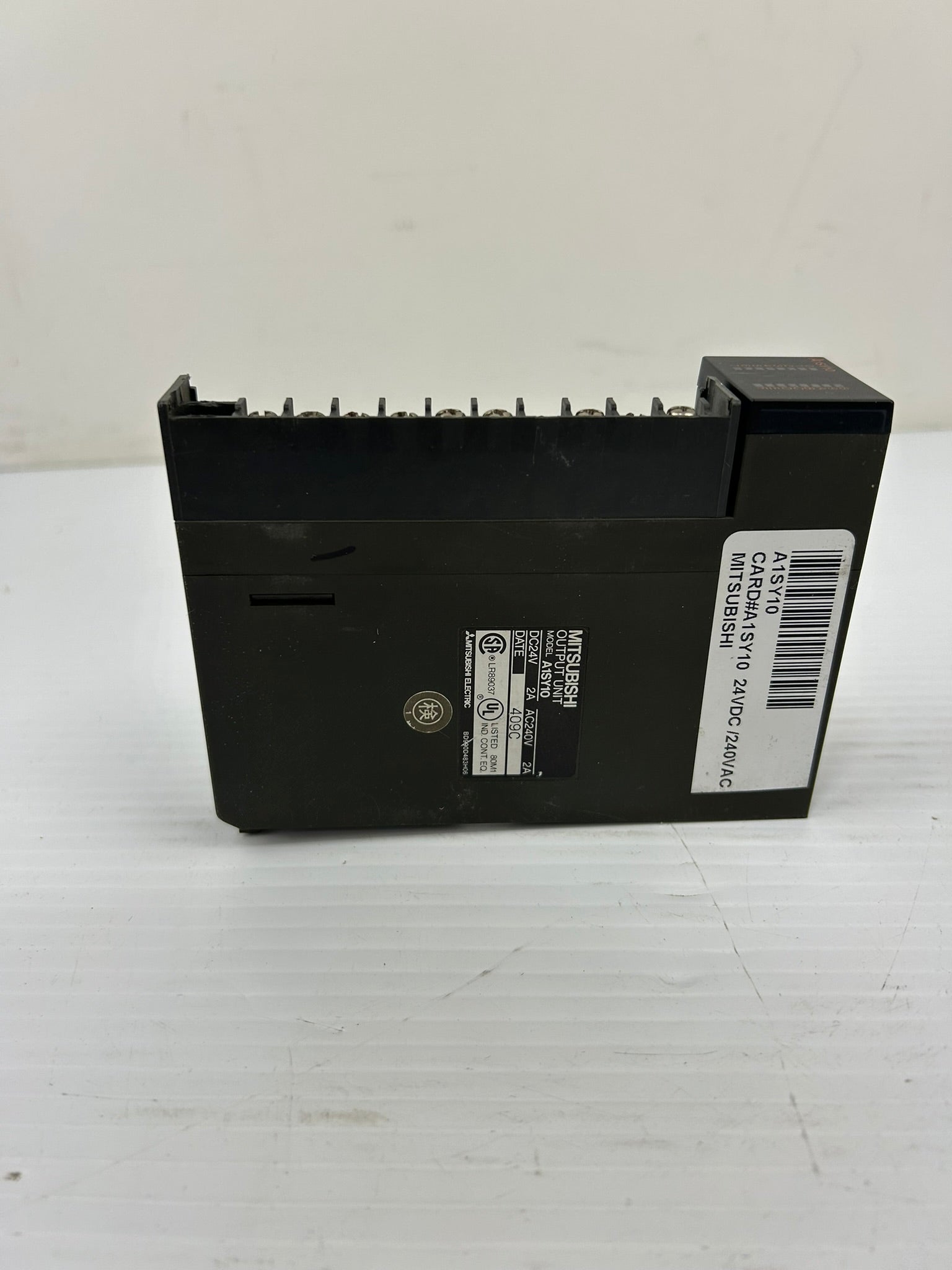 Mitsubishi A1SY10 Output Unit PLC Module 24VDC 240VAC 2A