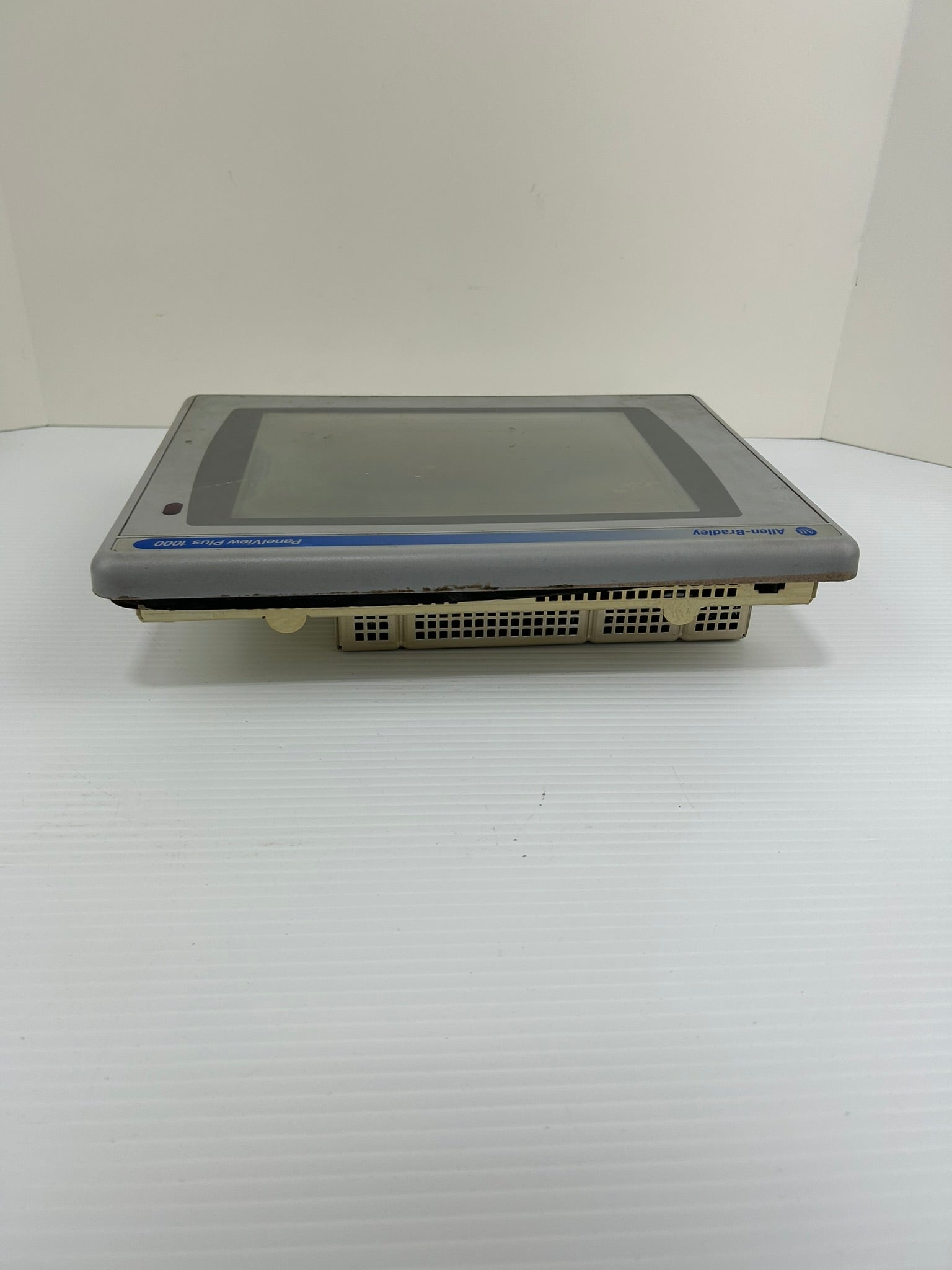Allen Bradley 2711P-T10C4D1 /A Panelview Plus 1000 Screen 2711P-RP Logic Module
