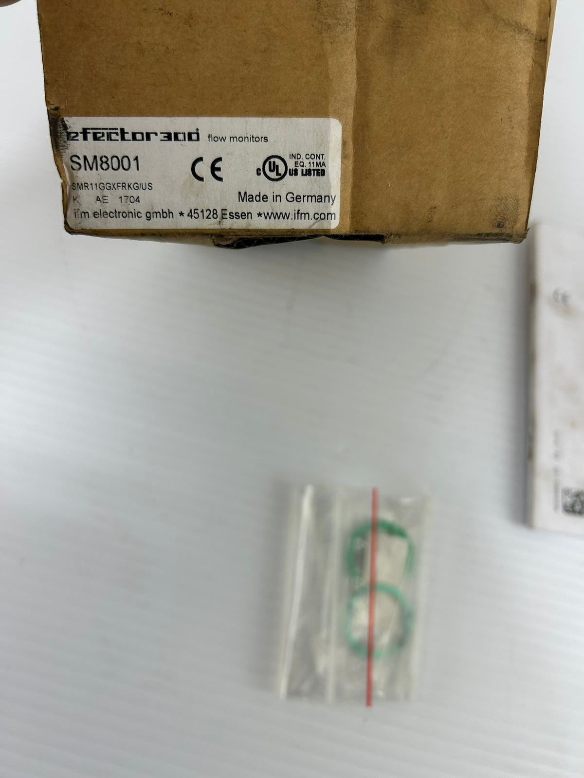 ifm SM8001 Electromagnetic Flow Meter Sensor 0-26.4 GPM 200mA 0-10VAC - NEW