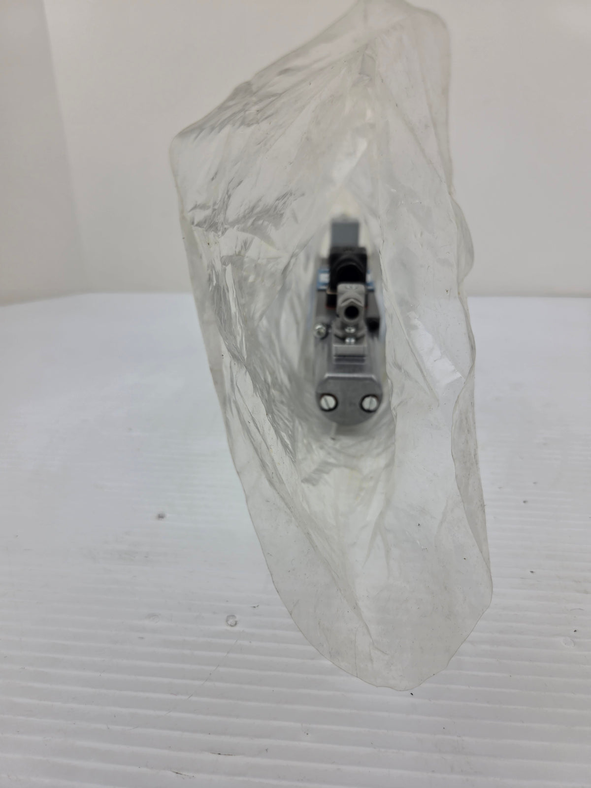 Eaton Vickers KFDG4V 3 2C20N Z M U1 H7 20 Proportional Valve