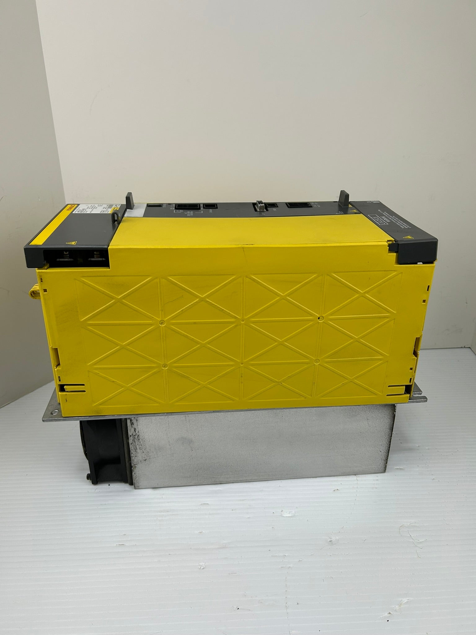 Fanuc A06B-6140-H026 Servo Amplifier Servo Drive Series A aiPS 26 B-65282