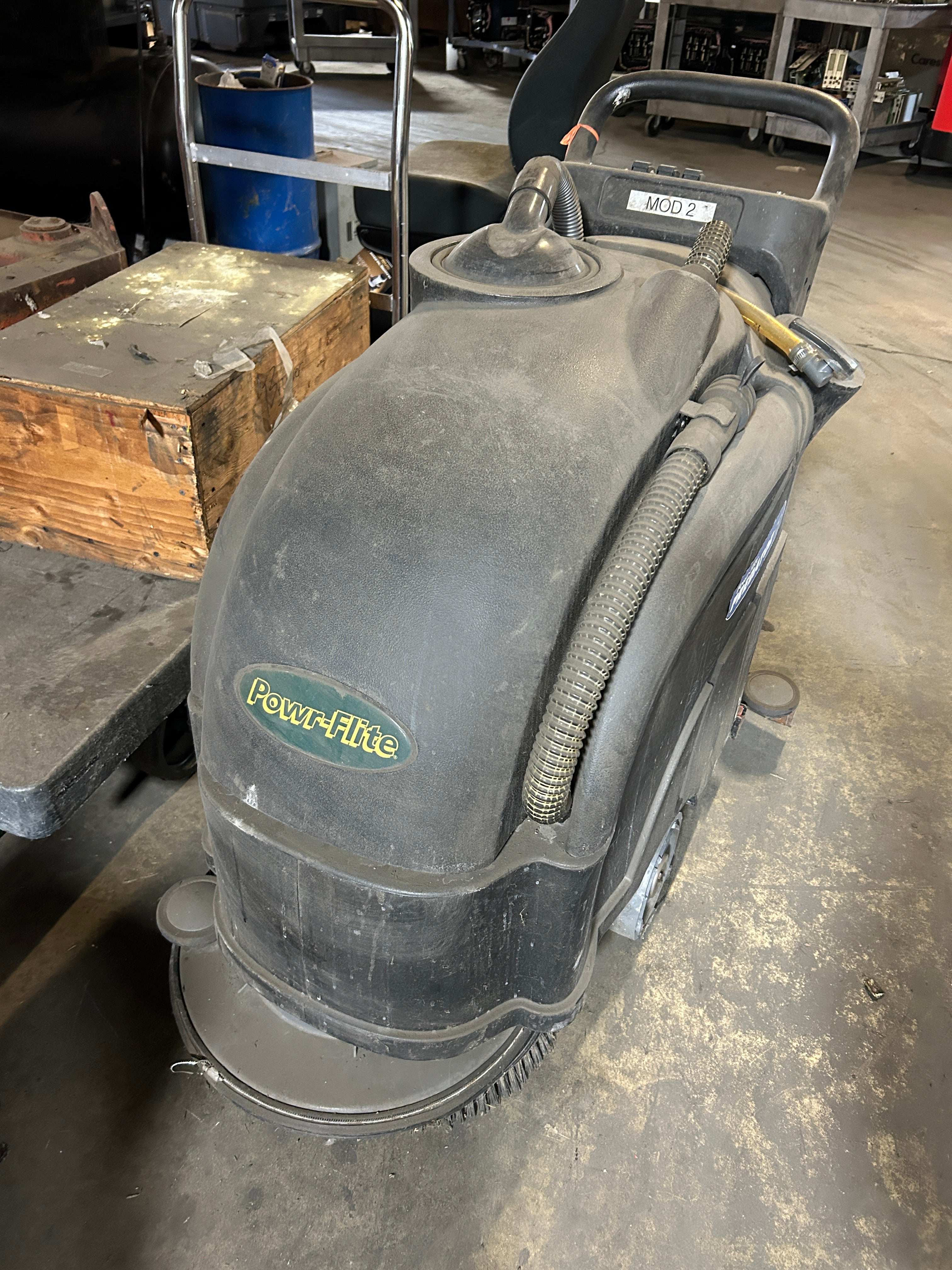 Powr-Flite Predator 17 Disc Floor Scrubber Walk Behind Cordless PAS17BA 24V