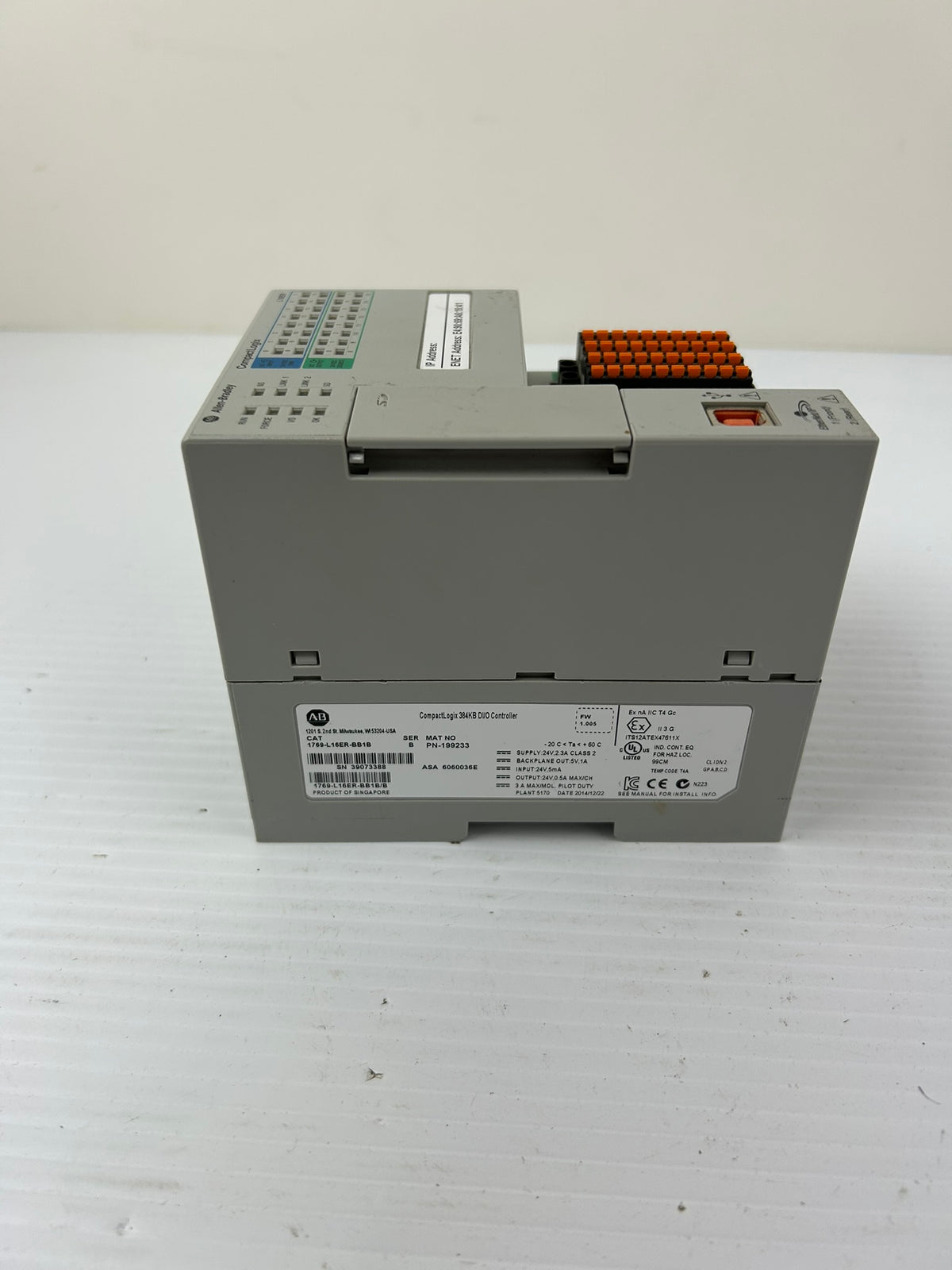 Allen-Bradley CompactLogix 1769-L16ER-BB1B Controller Series B