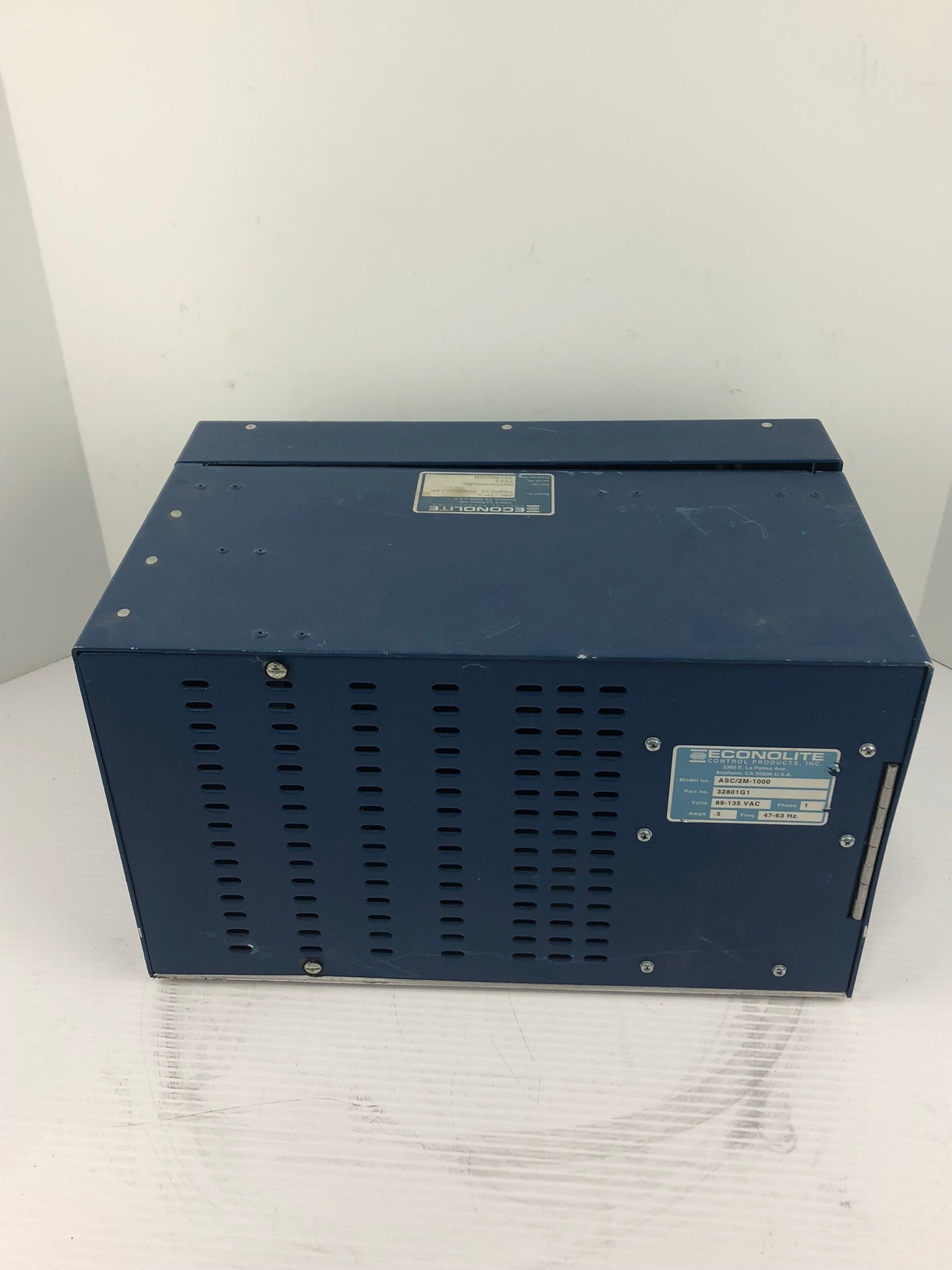 *** Econolite ASC/2M-1000 Traffic Controller - Broken Door