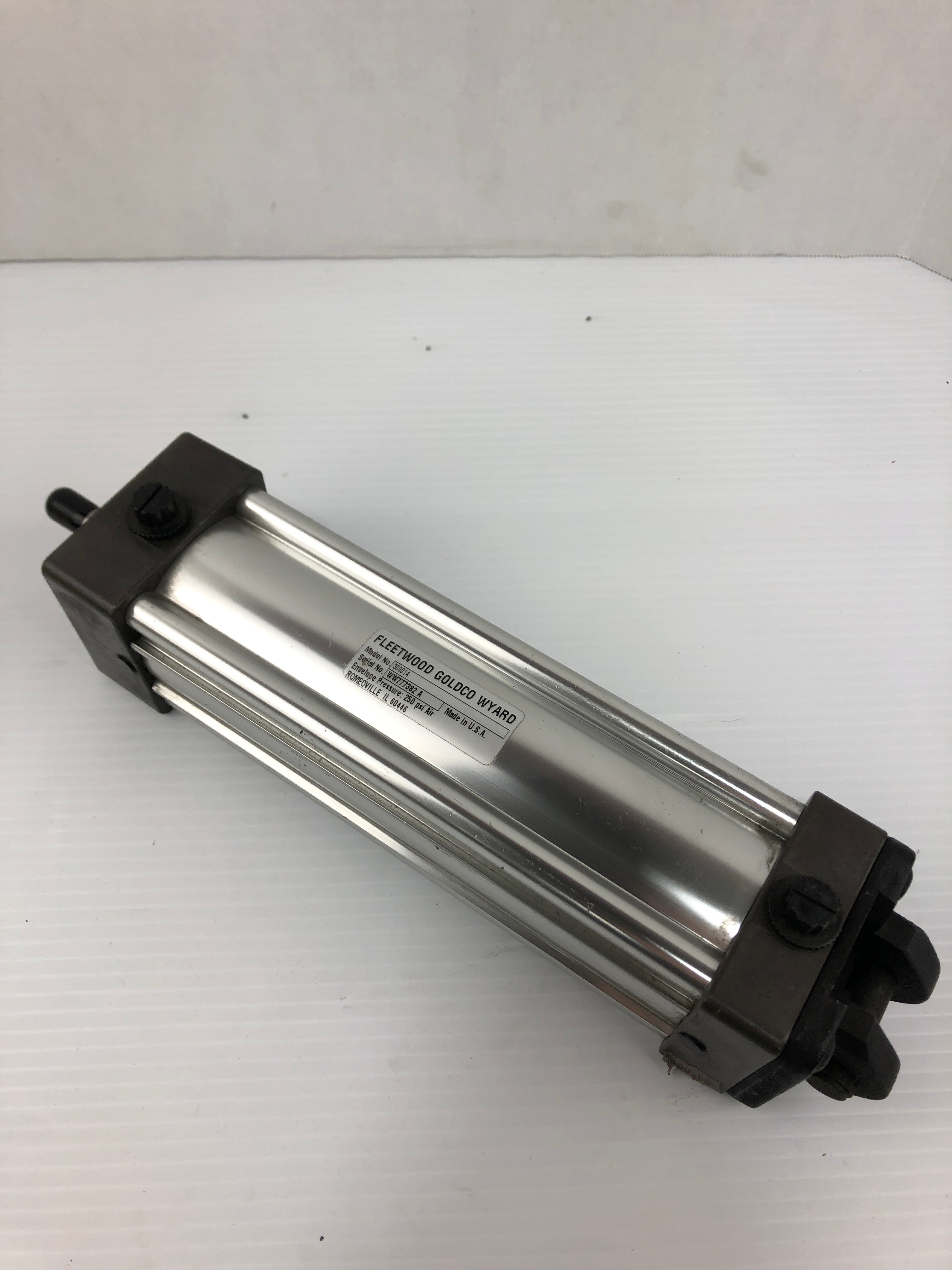 Fleetwood Goldco Wyard 300014 Pneumatic Air Cylinder 250 PSI