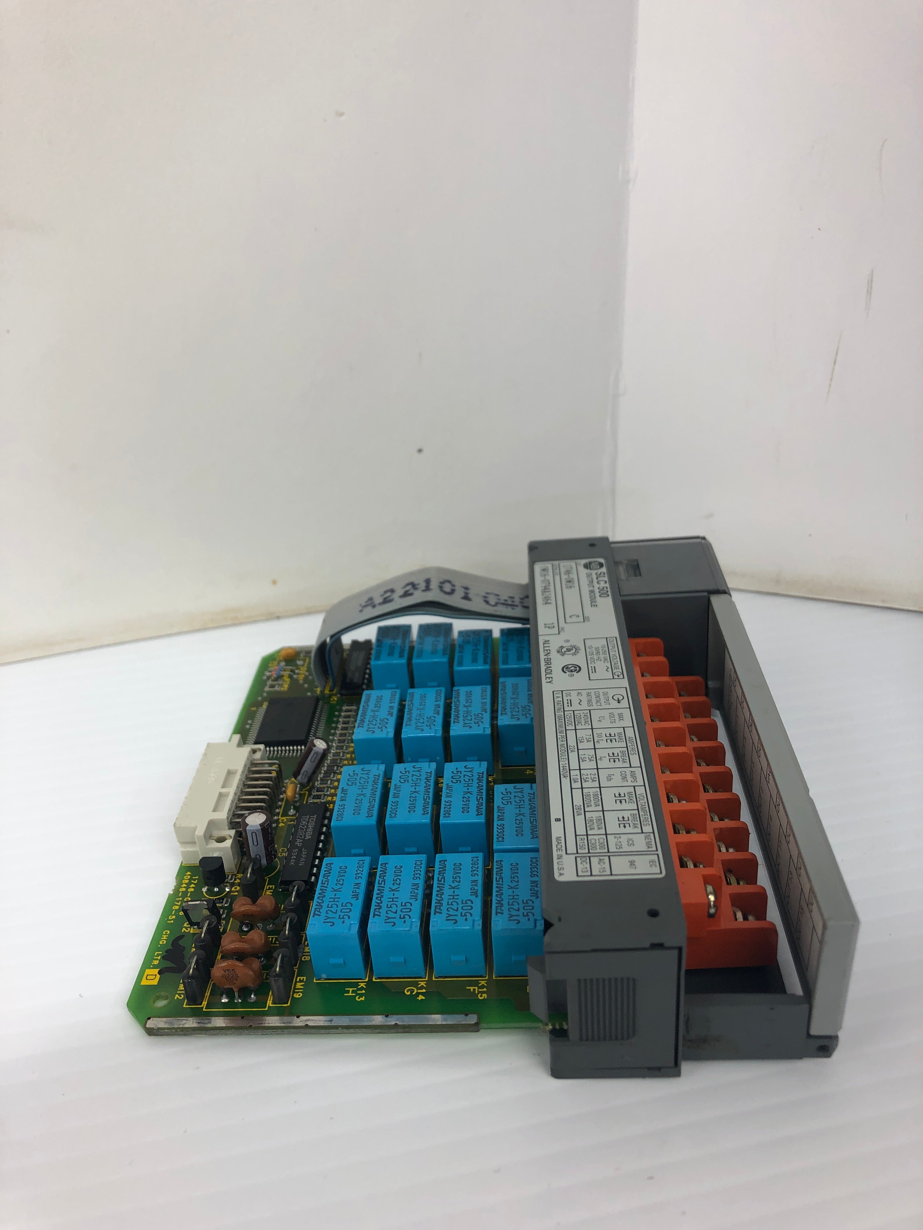 Allen-Bradley 1746-OW16 Output Module Relay SLC 500 Ser. C FAC. 1P 10-250VAC 15A