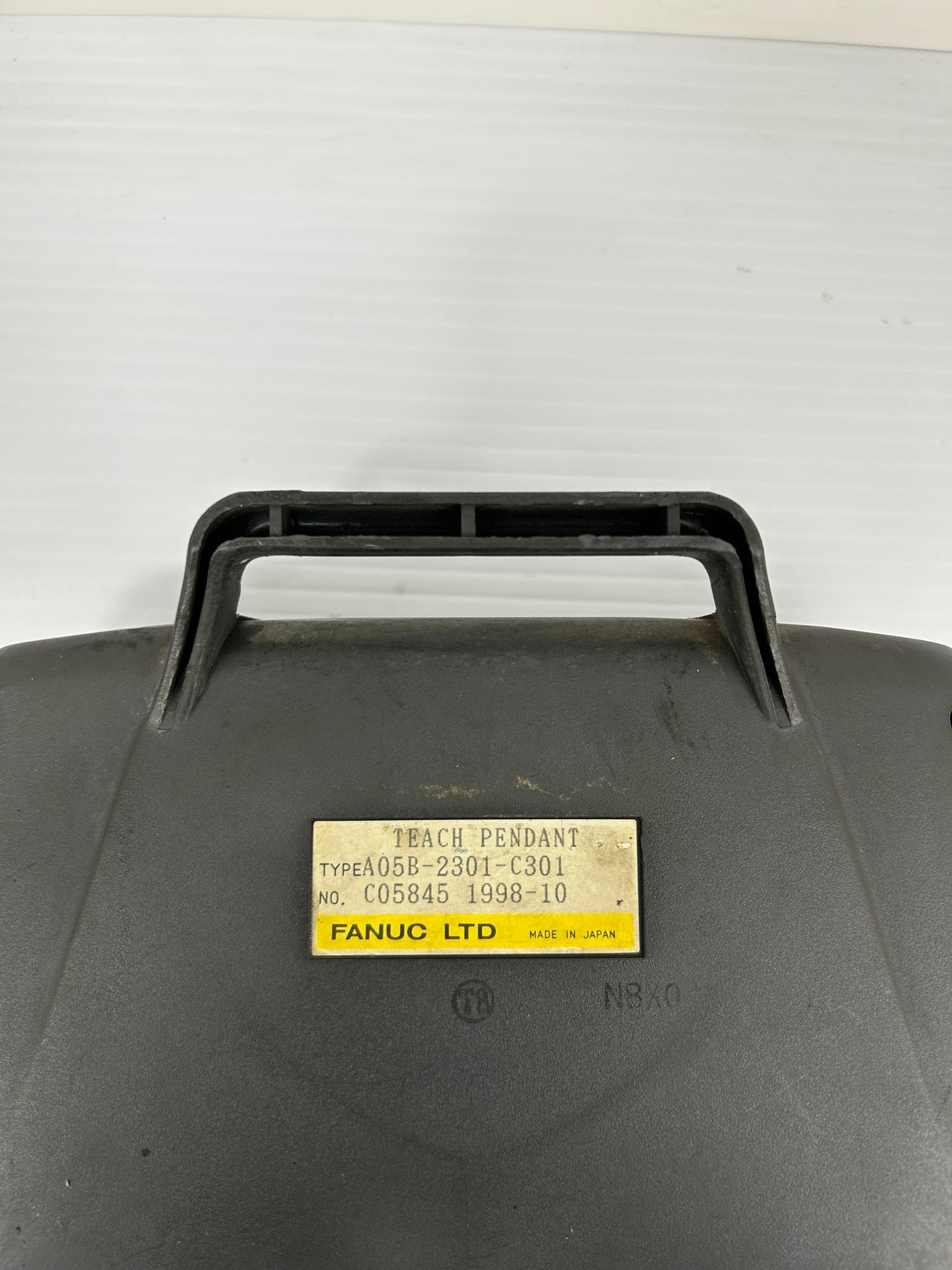 Fanuc A05B-2301-C301 Teach Pendant C05845 1998-10