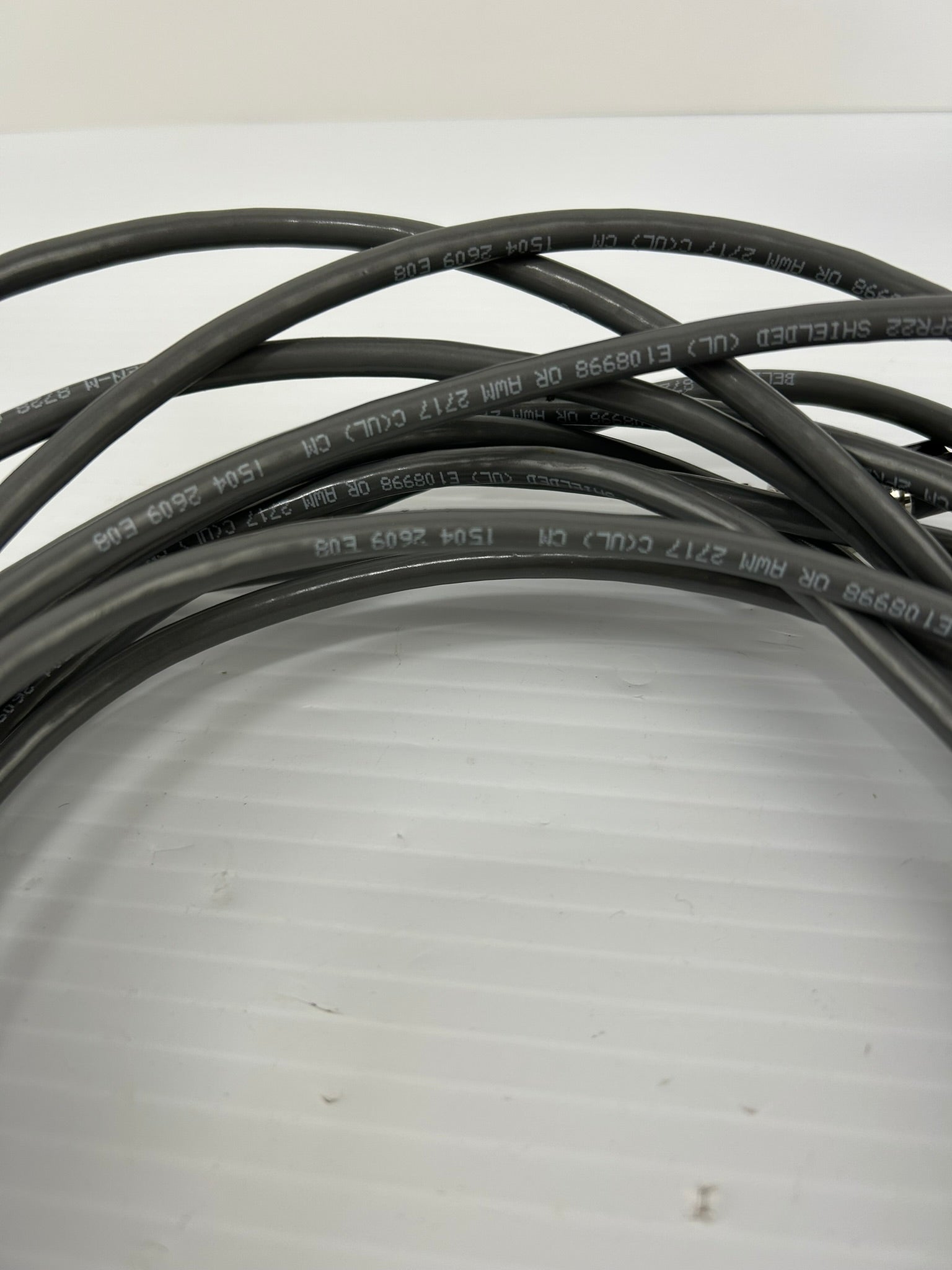 Belden-M 8728 CM 2PR22 Shielded Cable (UL) E108998 with Connectors