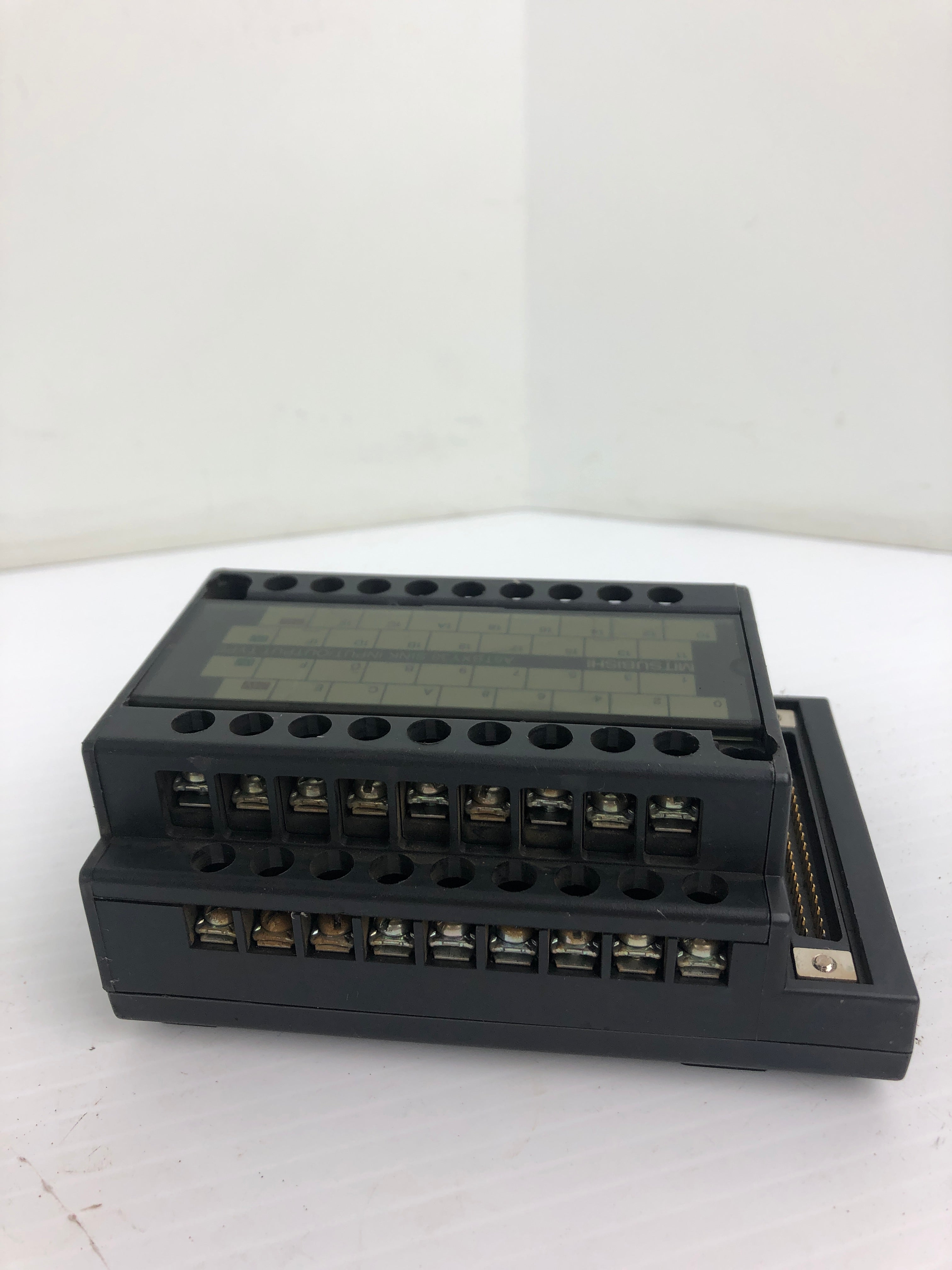 Mitsubishi A6TBXY36 Terminal Board 24V 9P