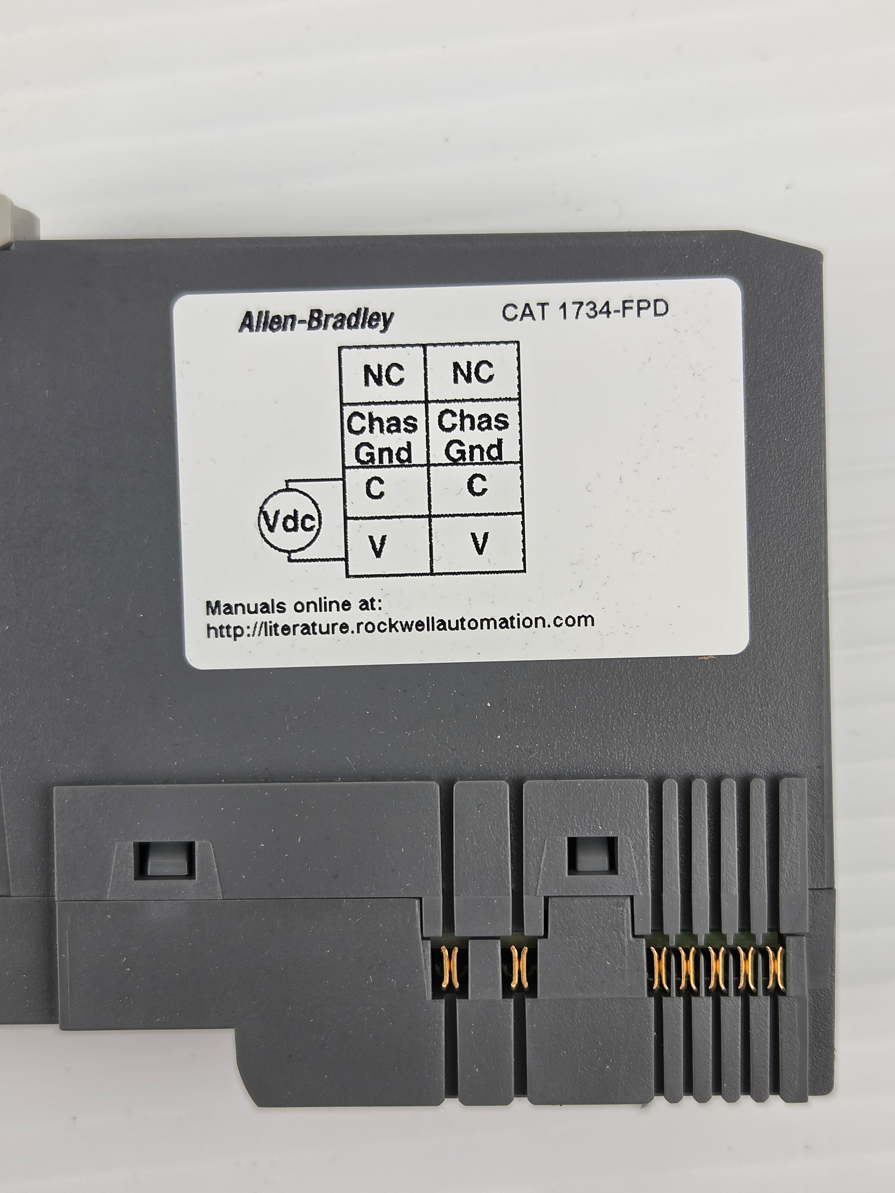 Allen Bradley 1734-FPD Point I/O Field Distributor Module Series B 1734-RTB /A