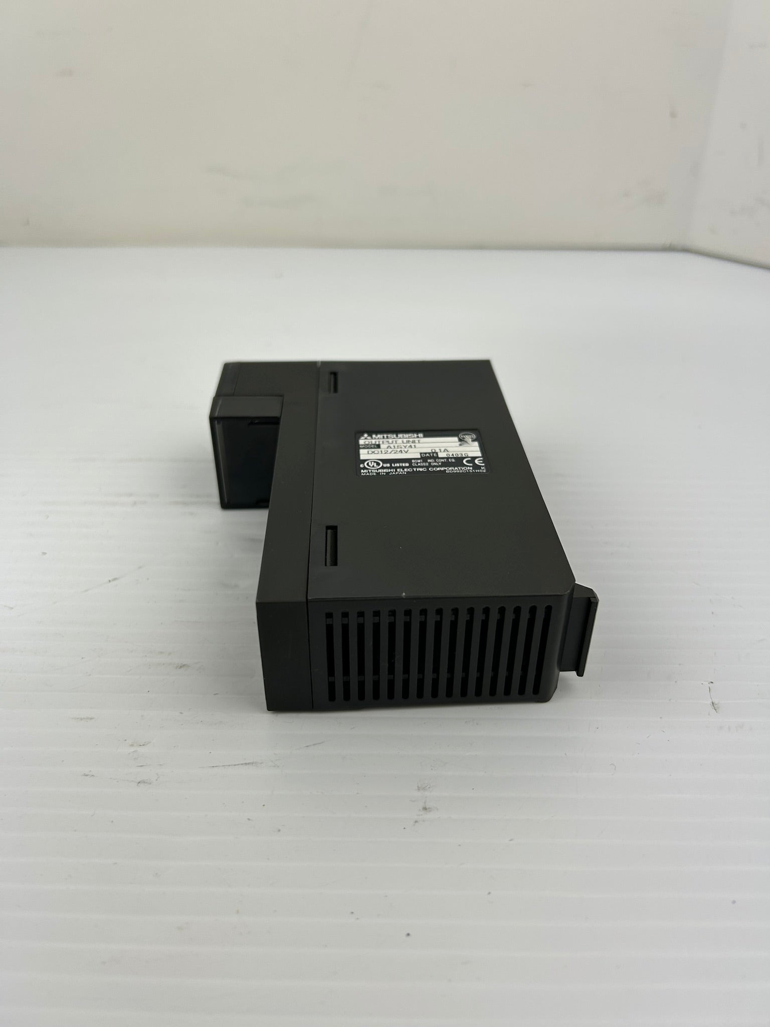 Mitsubishi A1SY41 Output Unit PLC Module 12/24VDC 0.1A