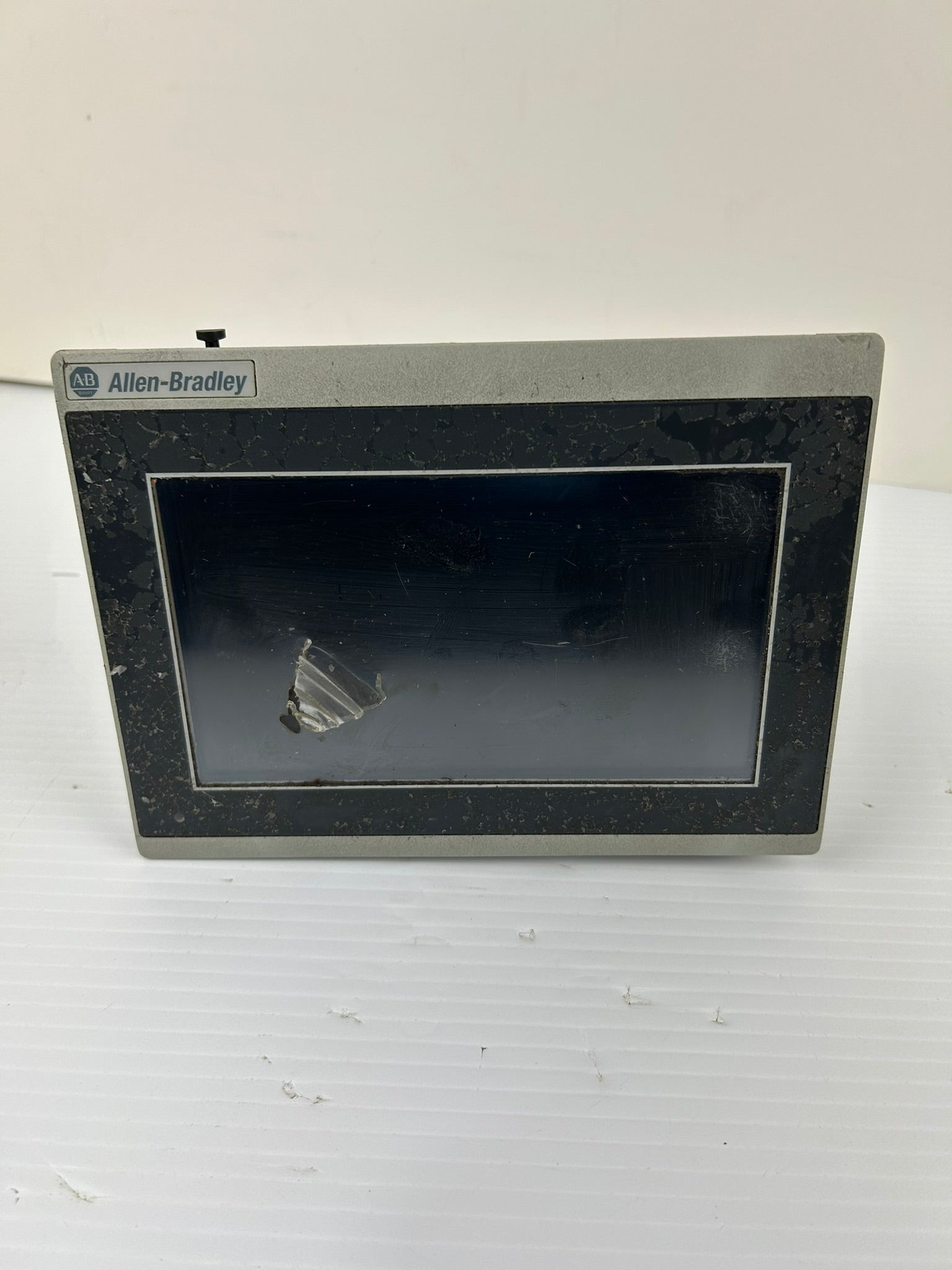 Allen-Bradley 2711R-T7T PanelView 800 7" HMI Touchscreen Terminal 24VDC