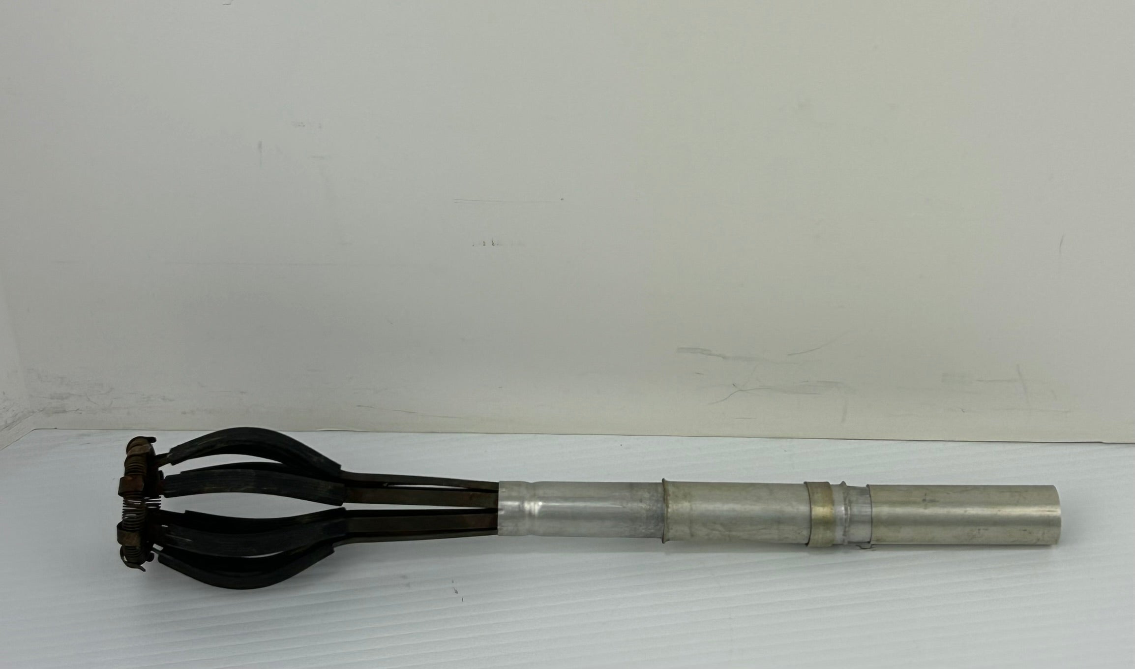 McGill 151-CA Bulb Lamp Changer